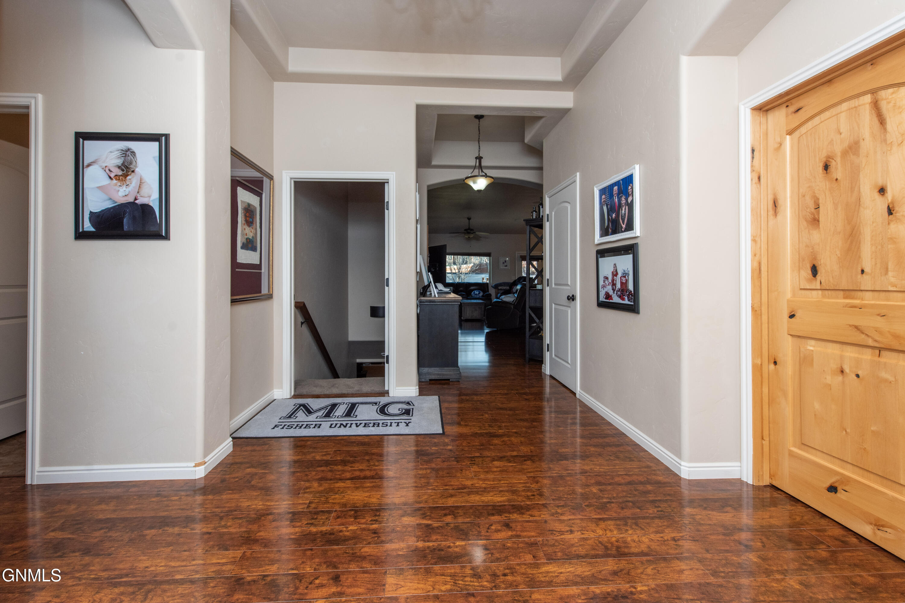 property viewer photo 10