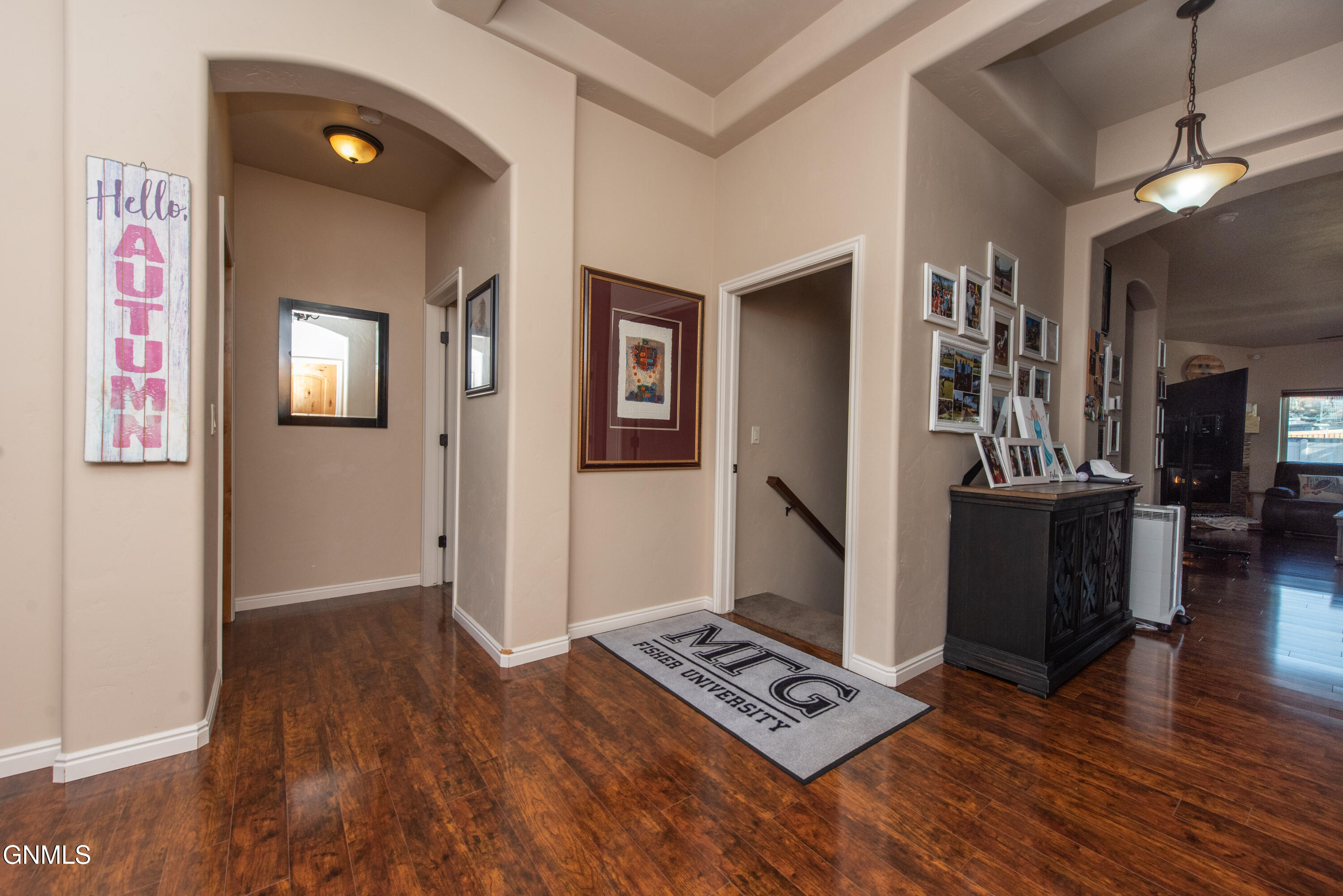 property viewer photo 13