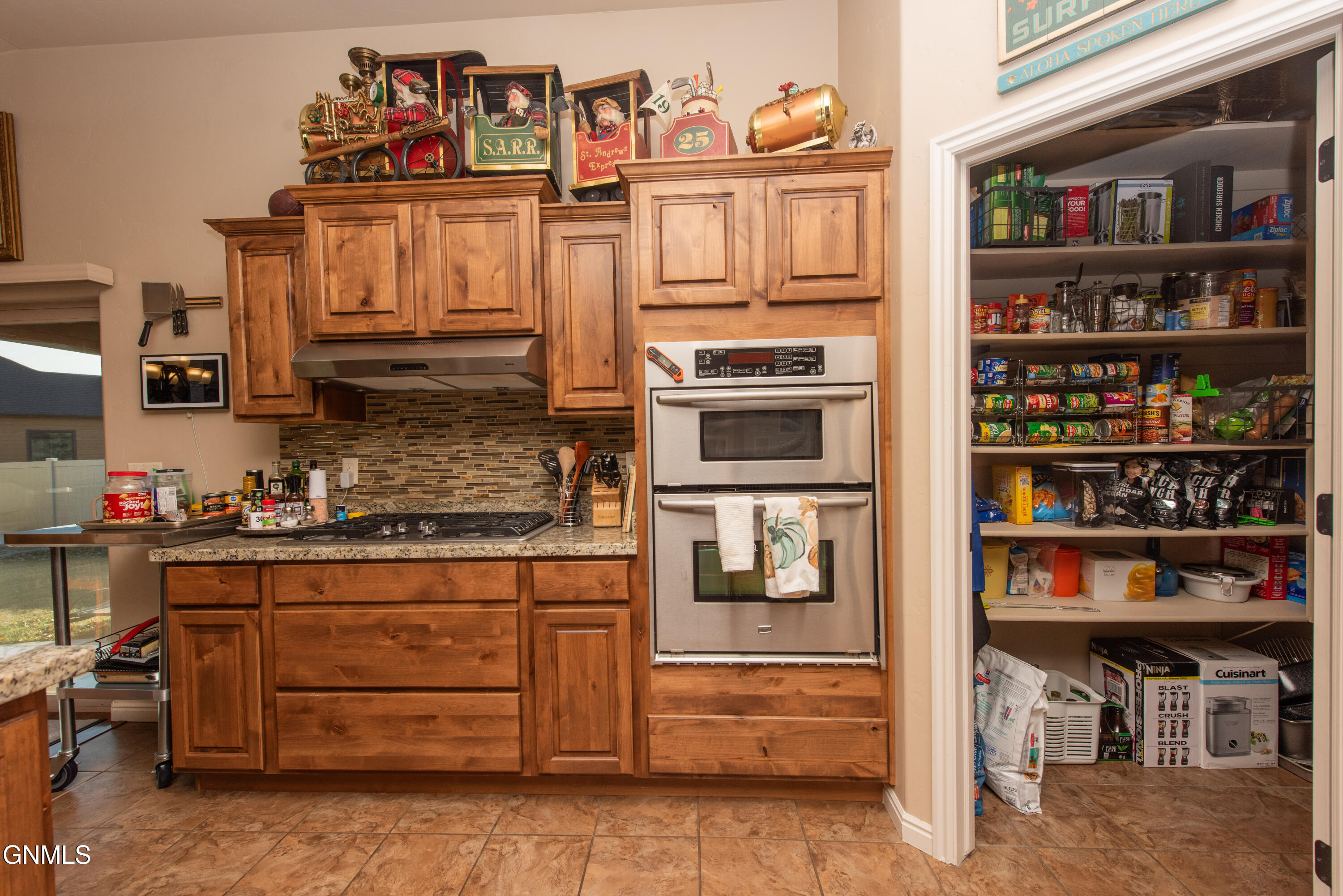 property viewer photo 25