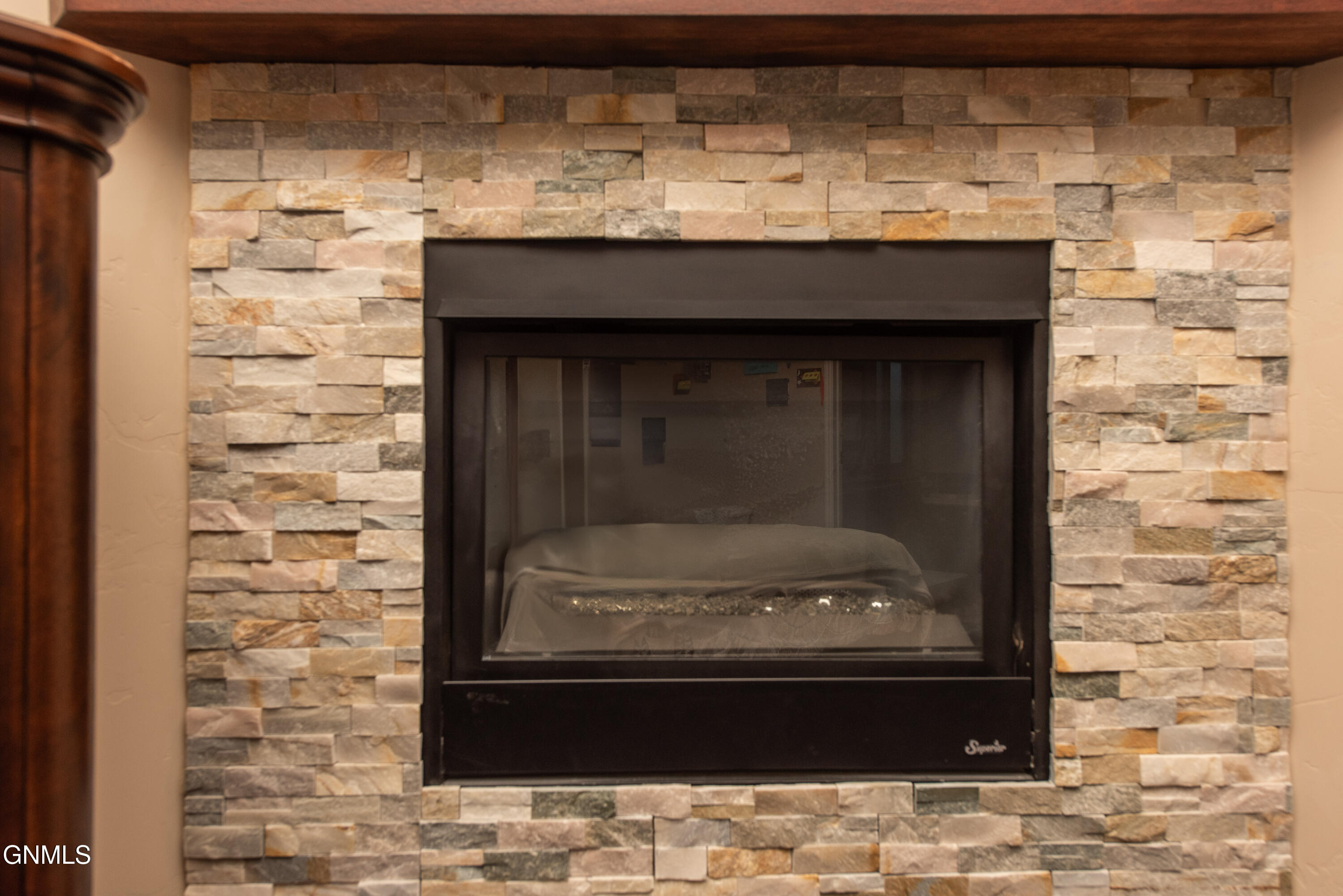 property viewer photo 43