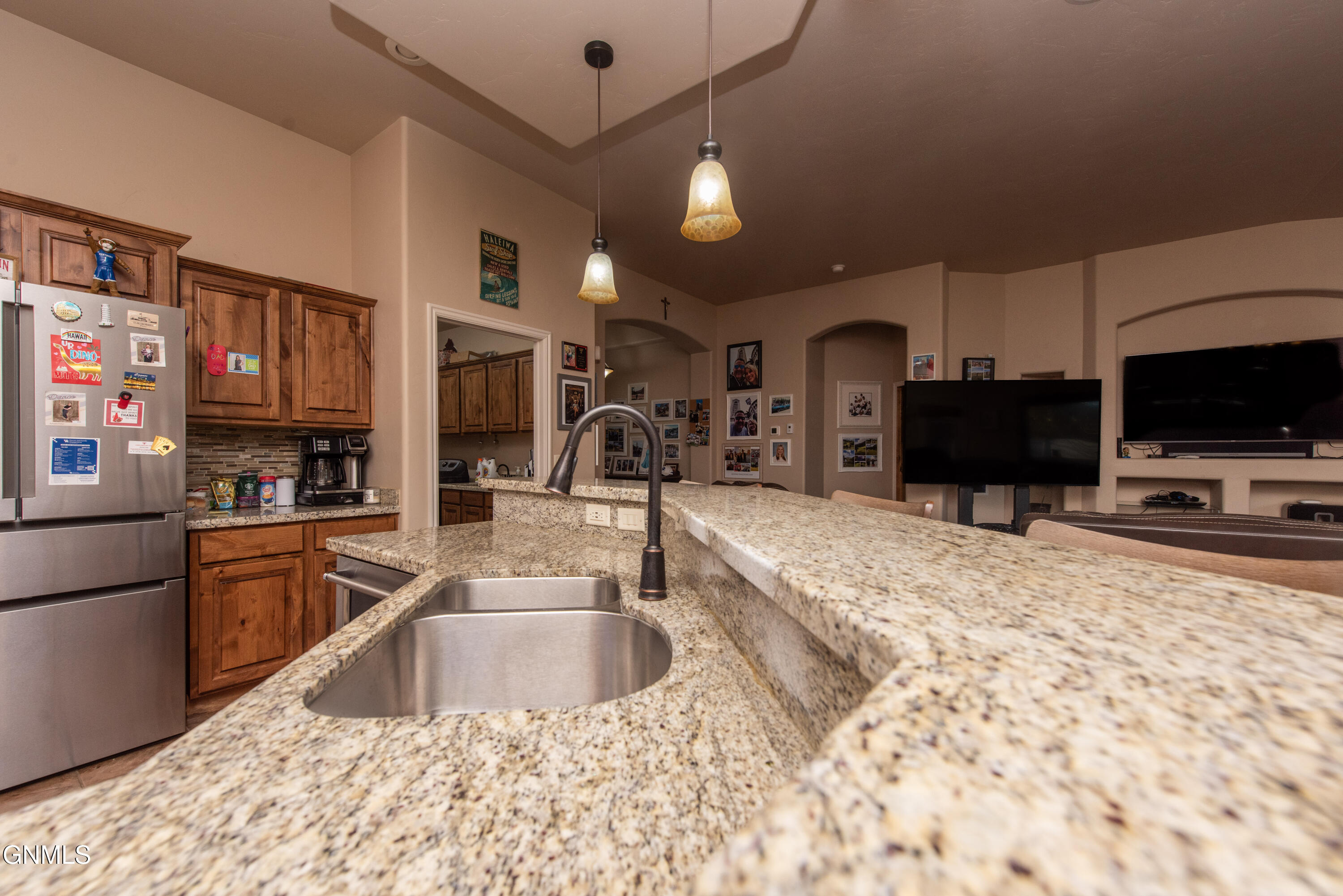 property viewer photo 50