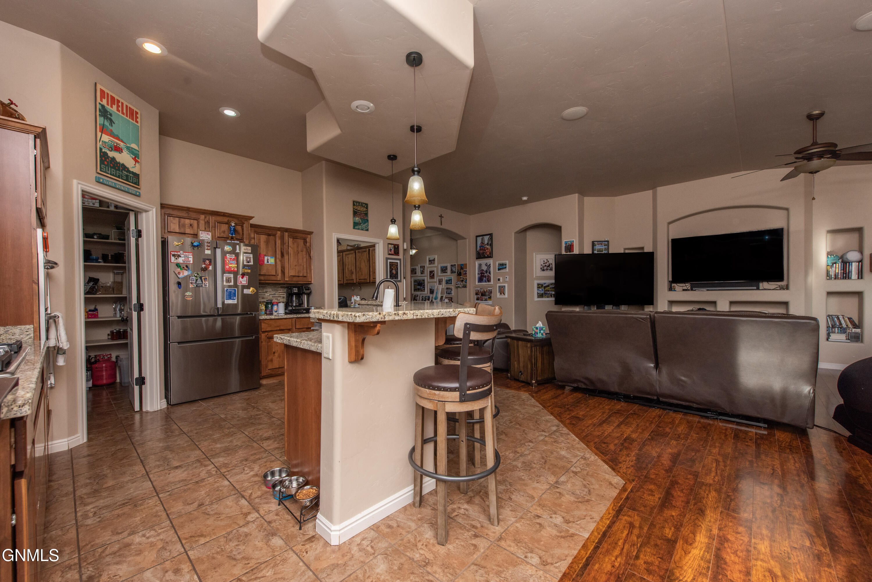property viewer photo 51