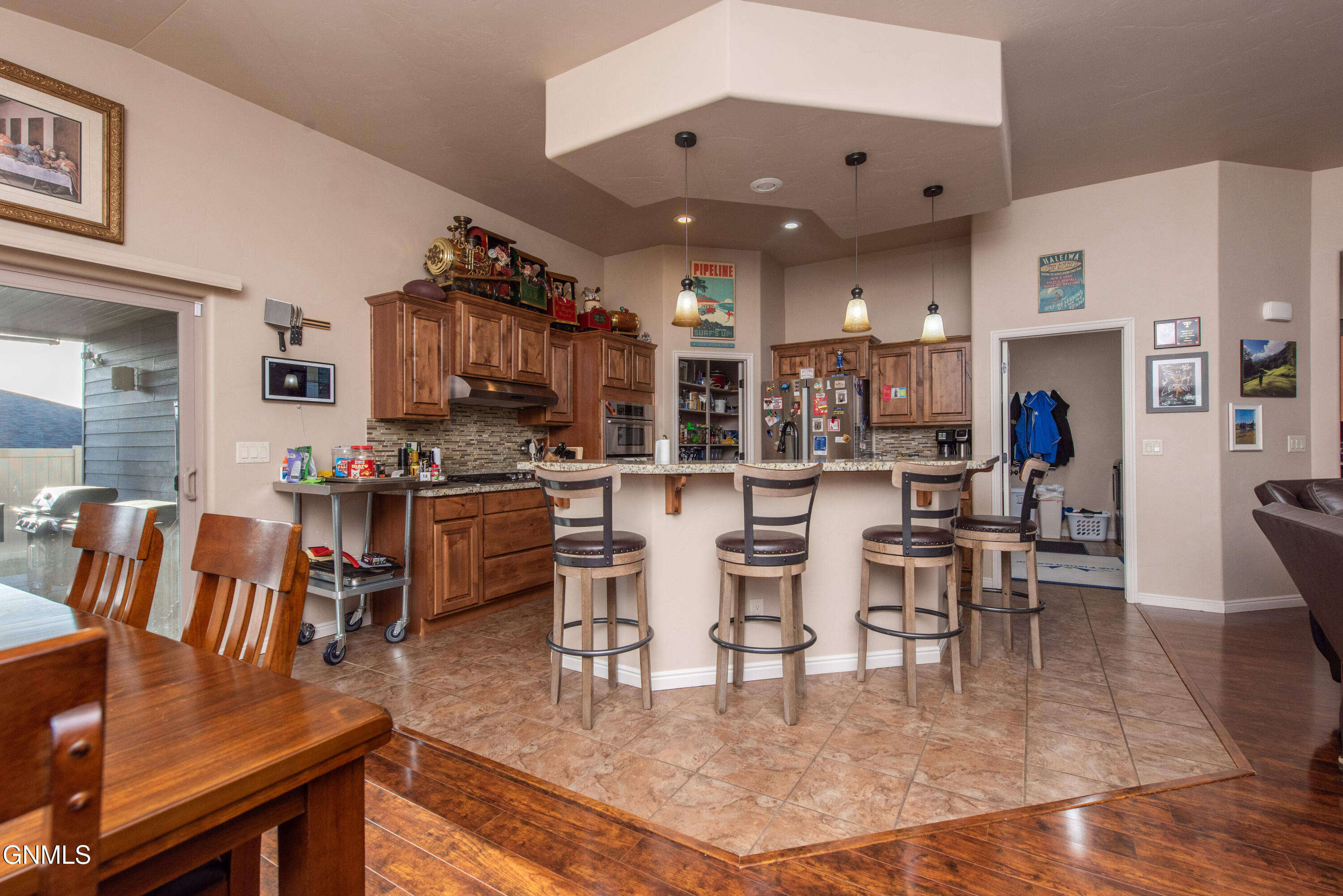 property viewer photo 55