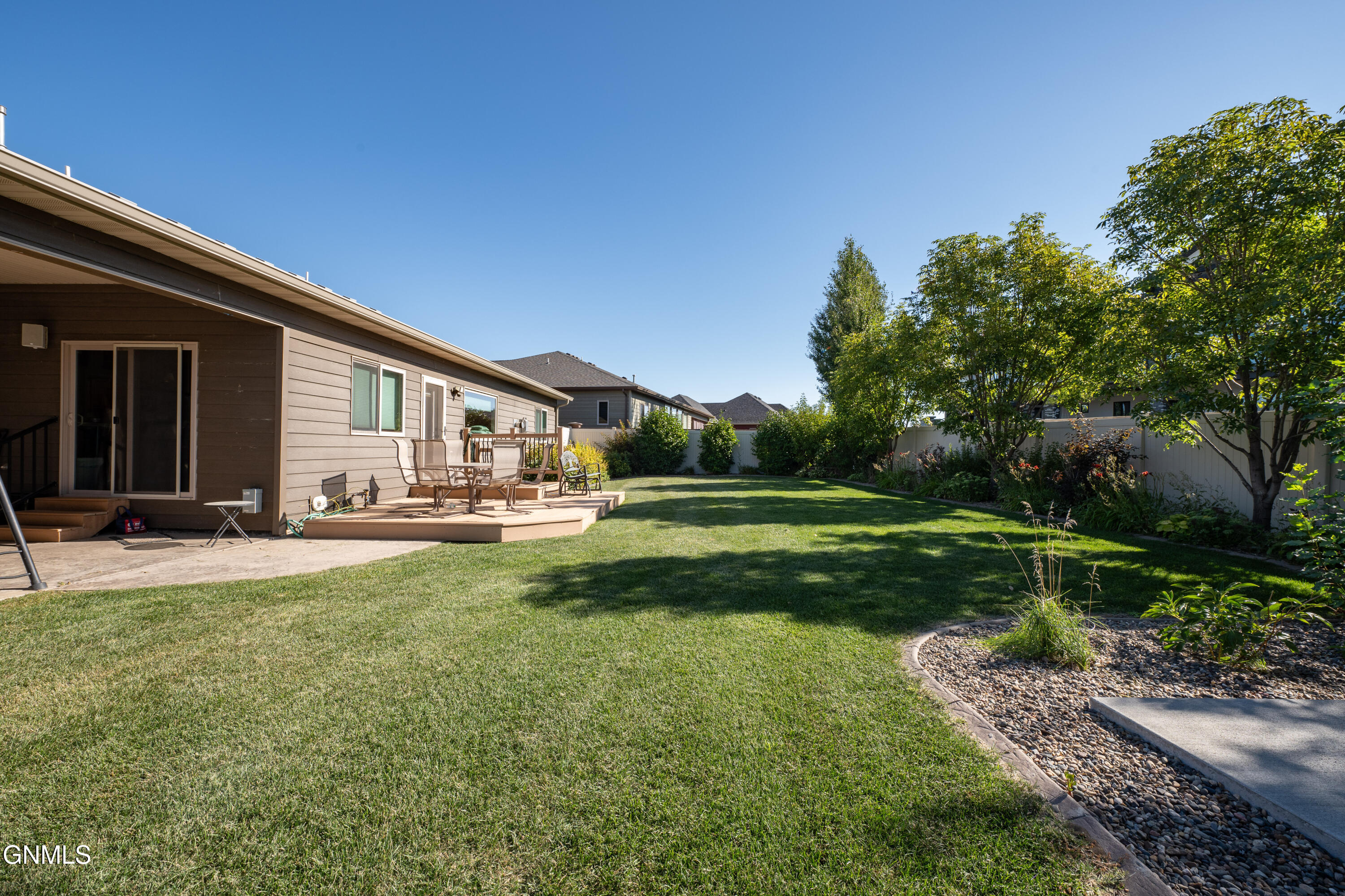 property viewer photo 83