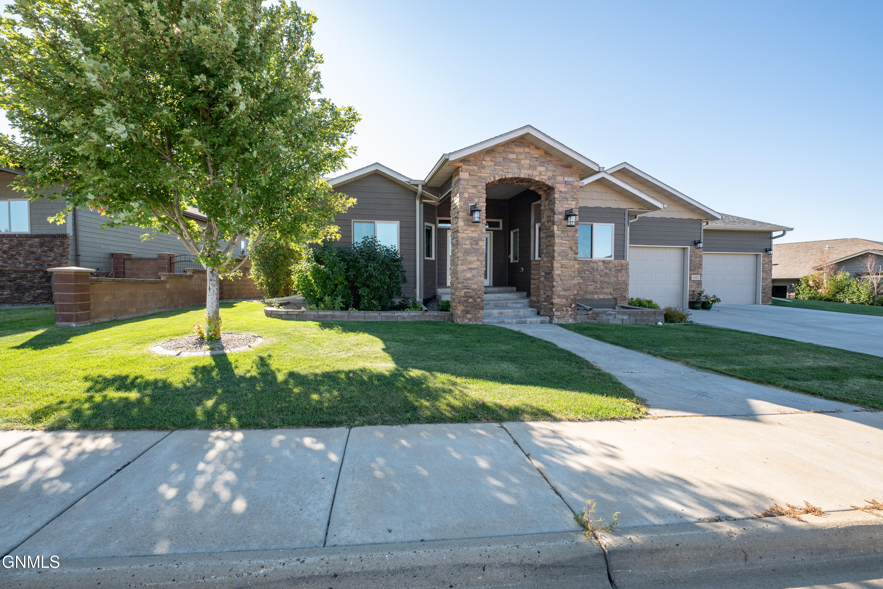 property viewer photo 87