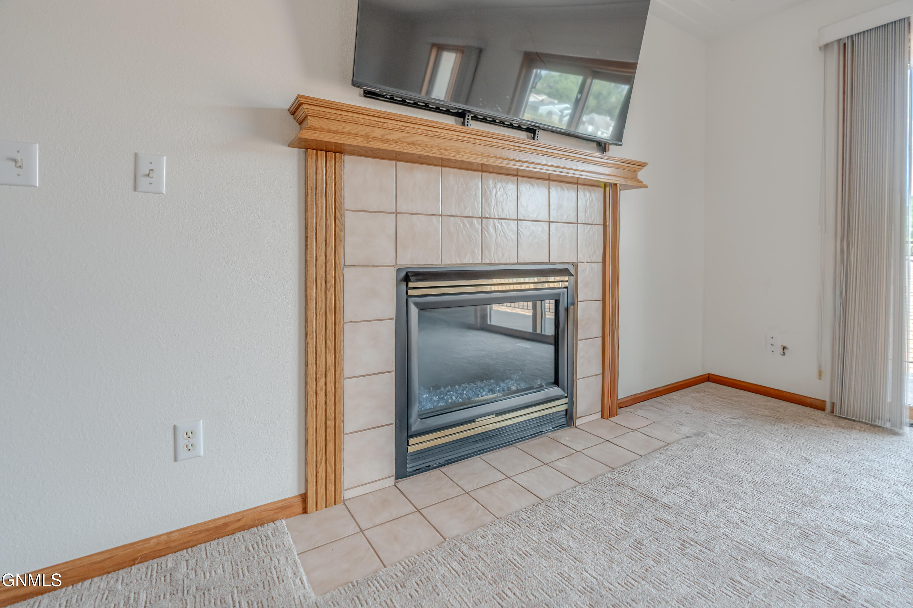 property viewer photo 10