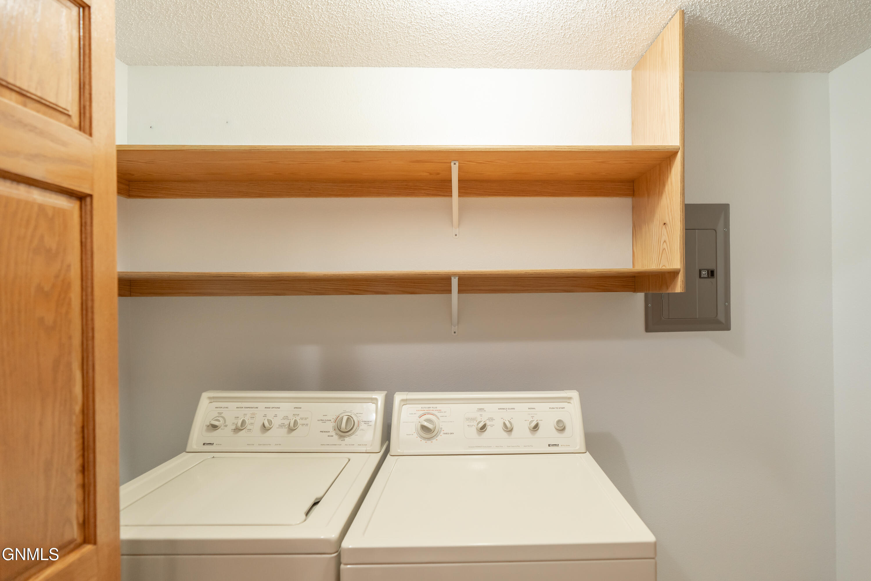 property viewer photo 13