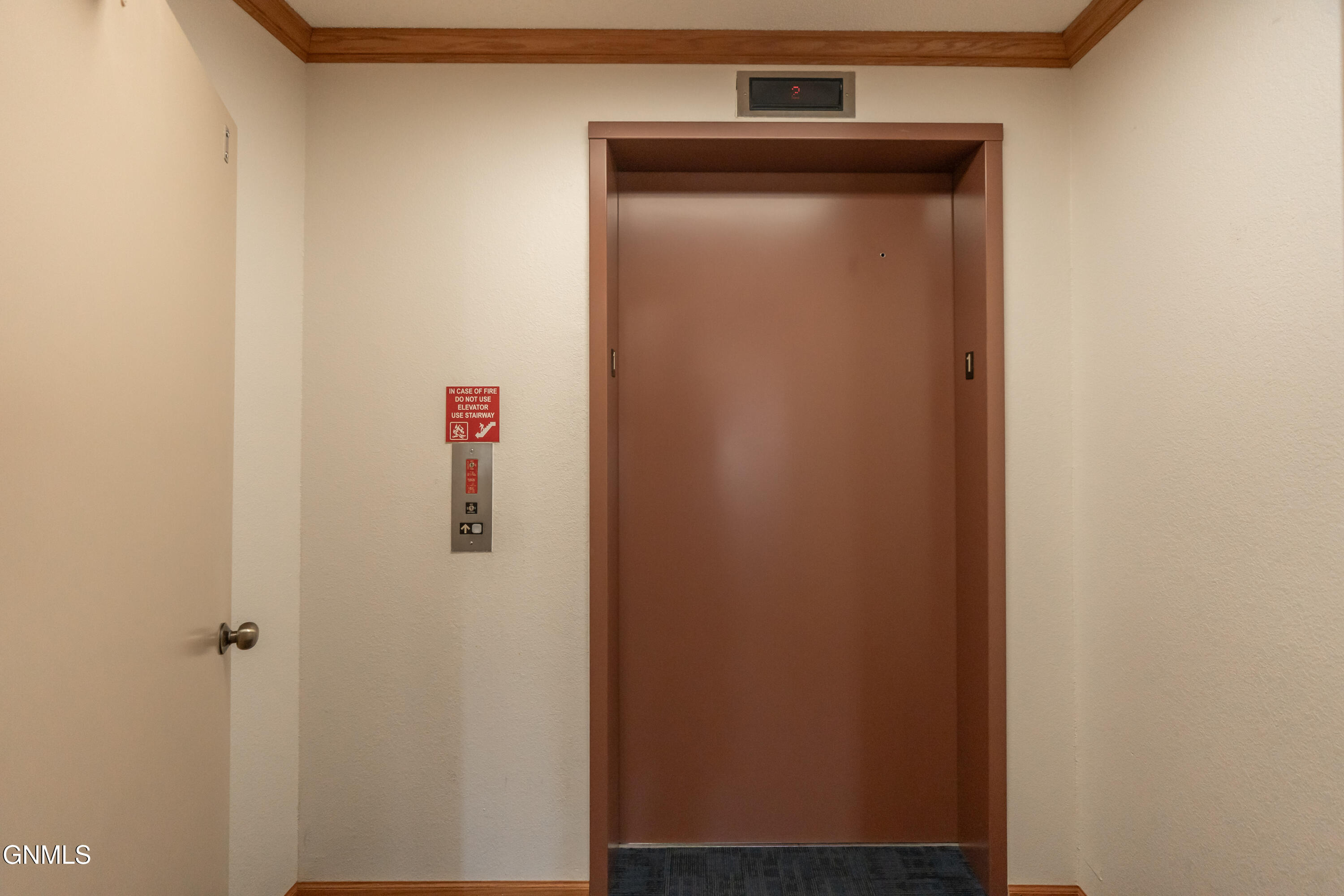 property viewer photo 41