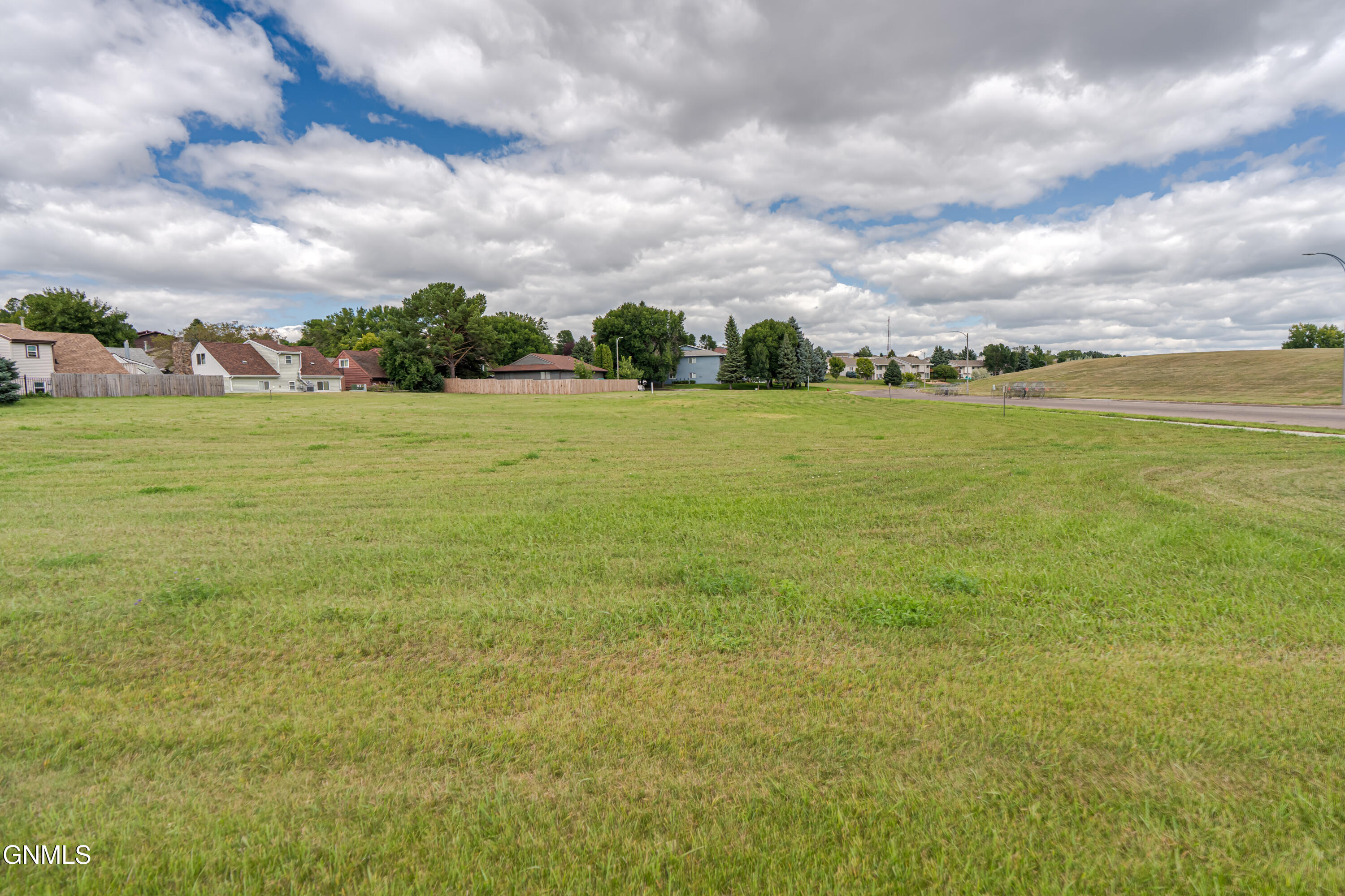 property viewer photo 53