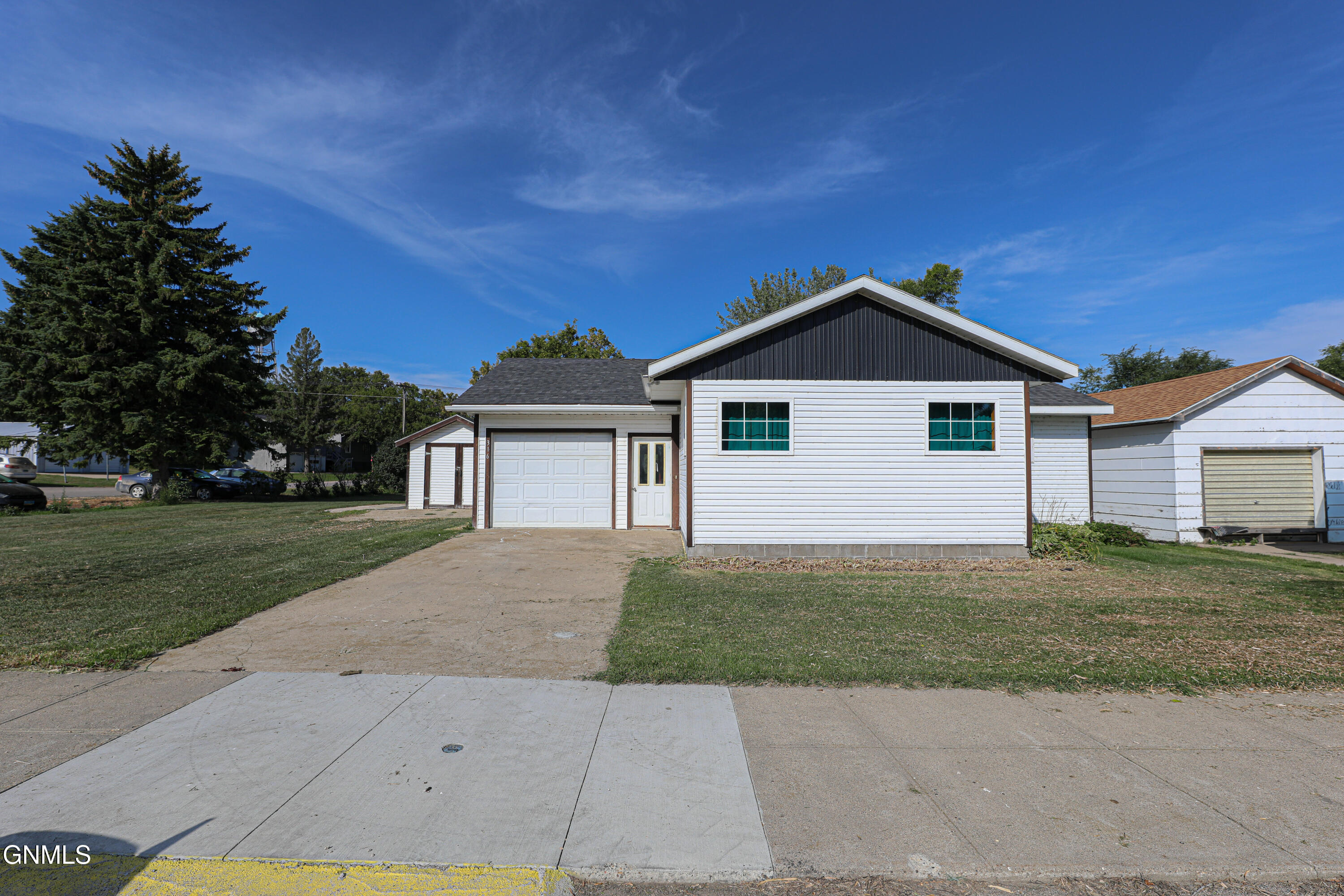 property viewer photo 23