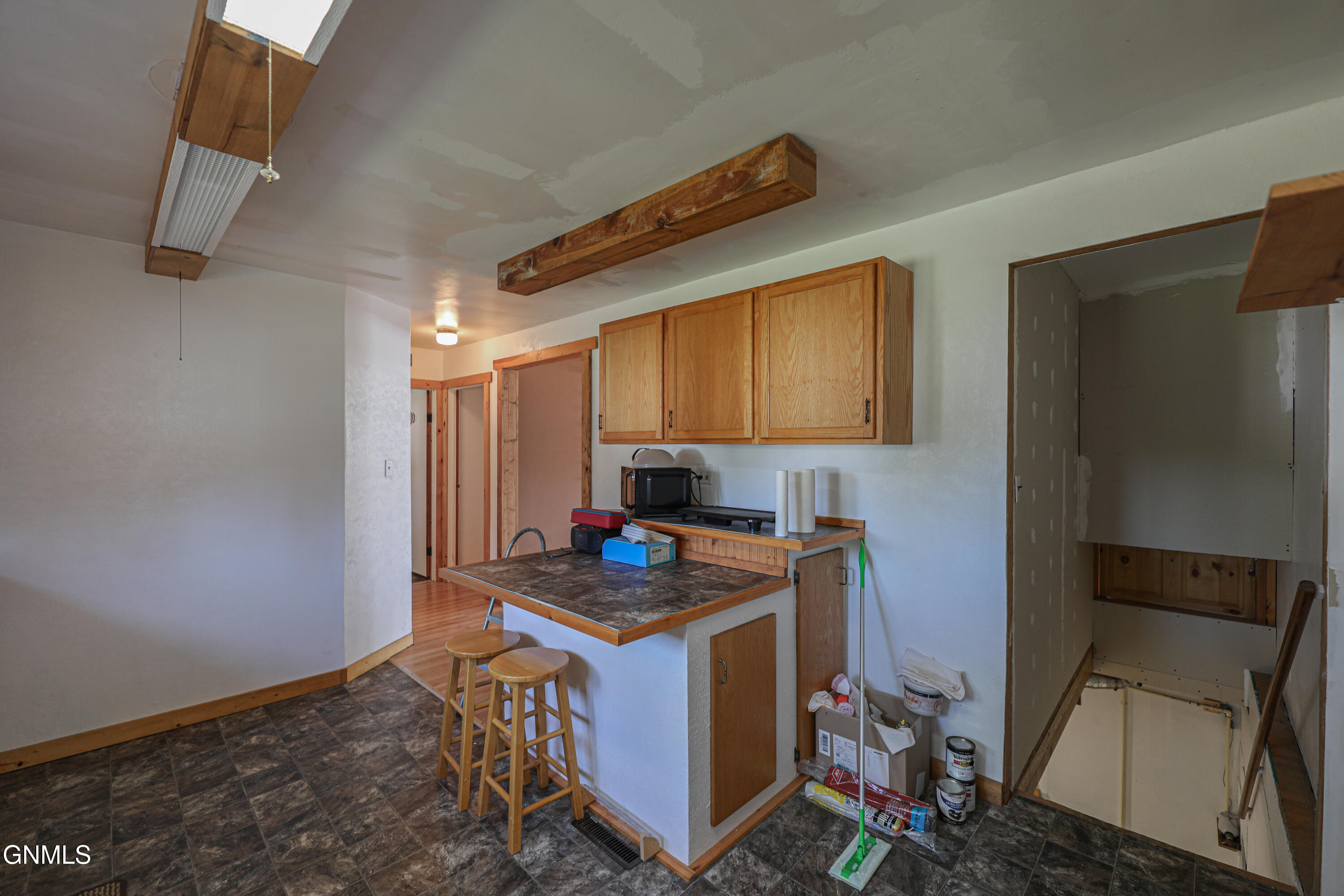 property viewer photo 5