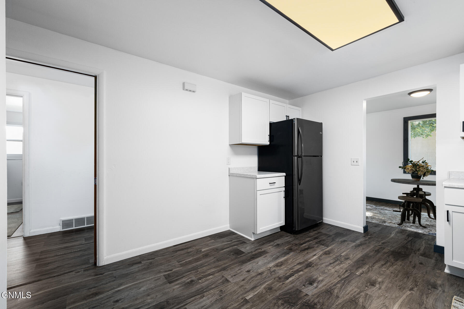property viewer photo 17