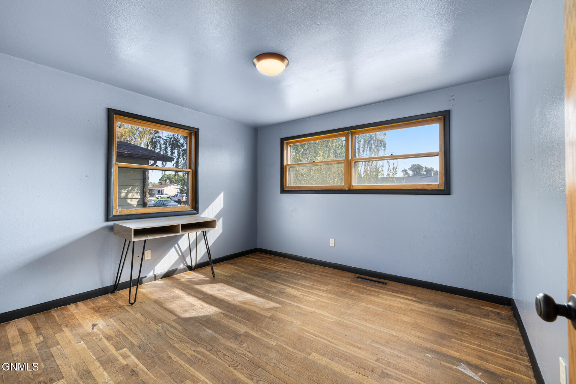 property viewer photo 21