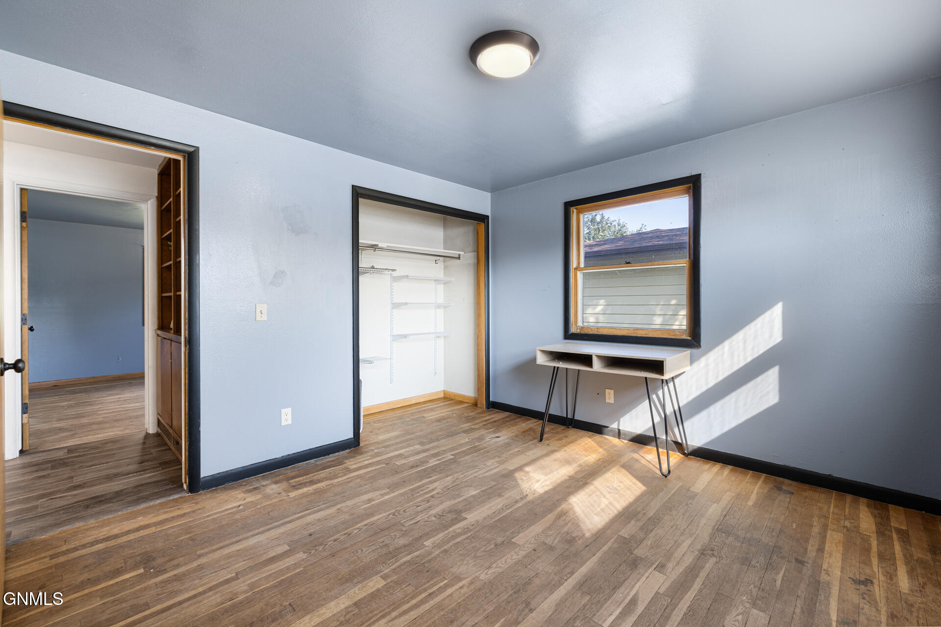 property viewer photo 22
