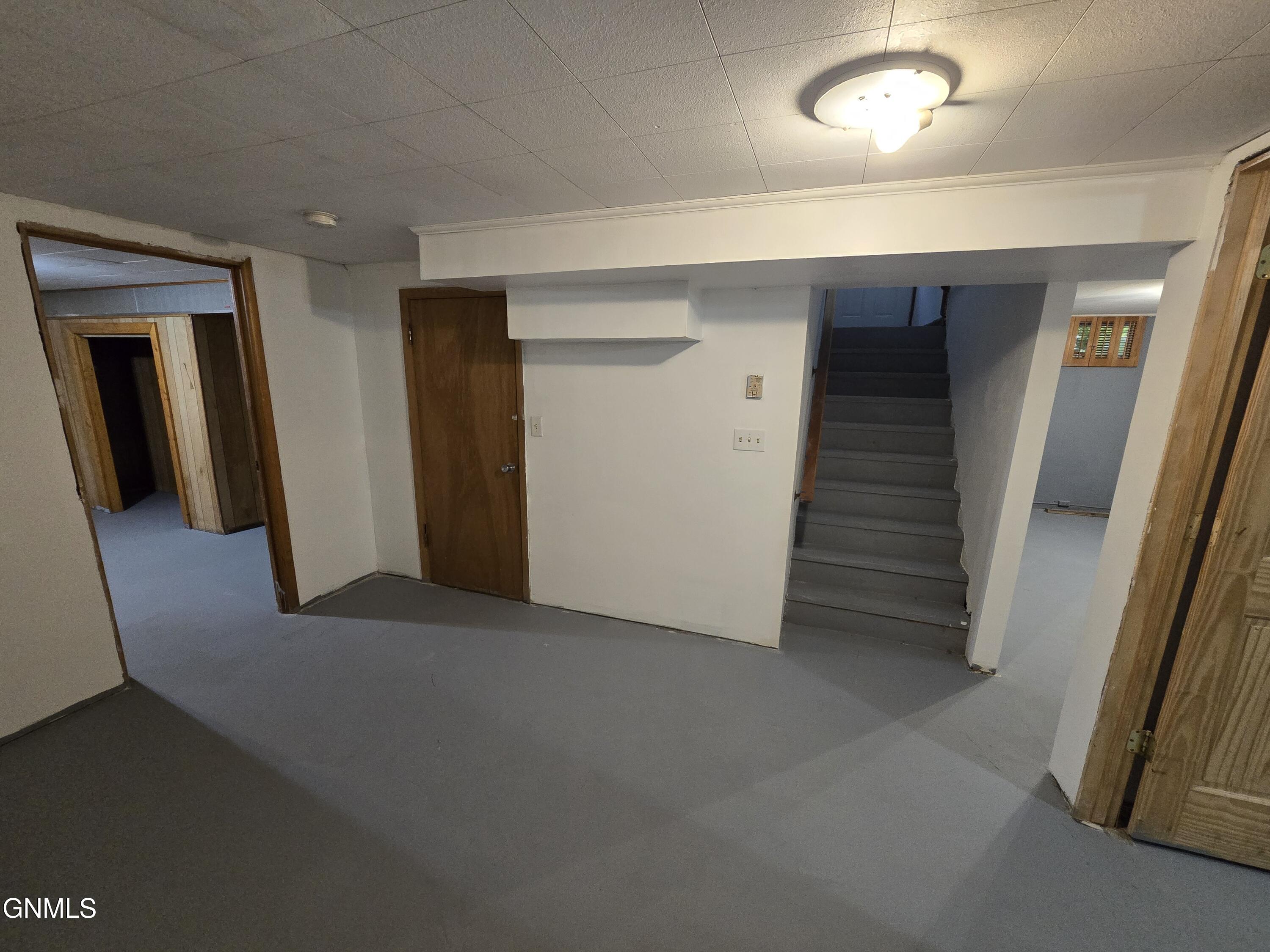 property viewer photo 26