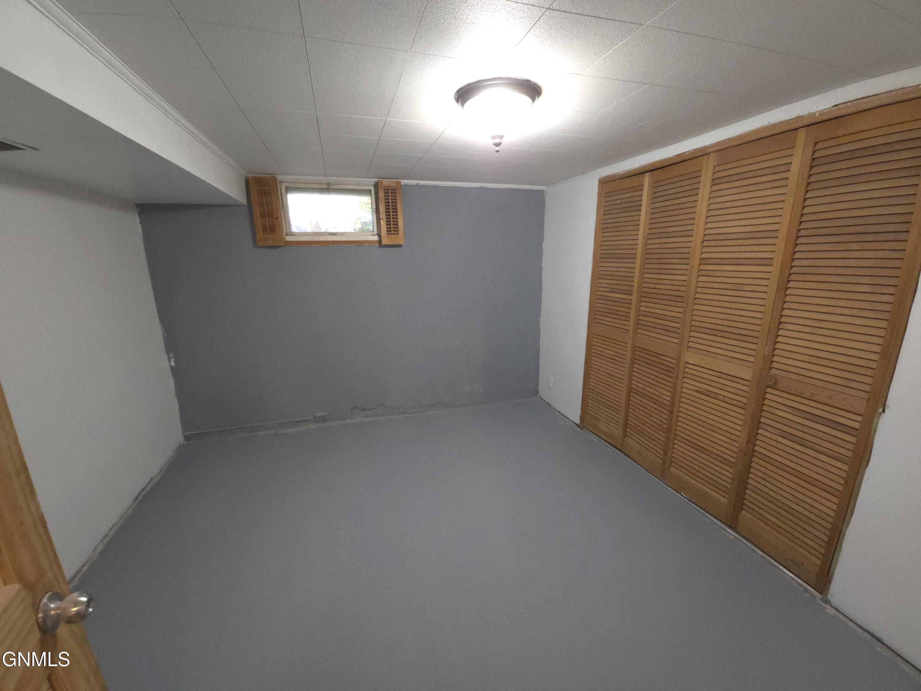 property viewer photo 29