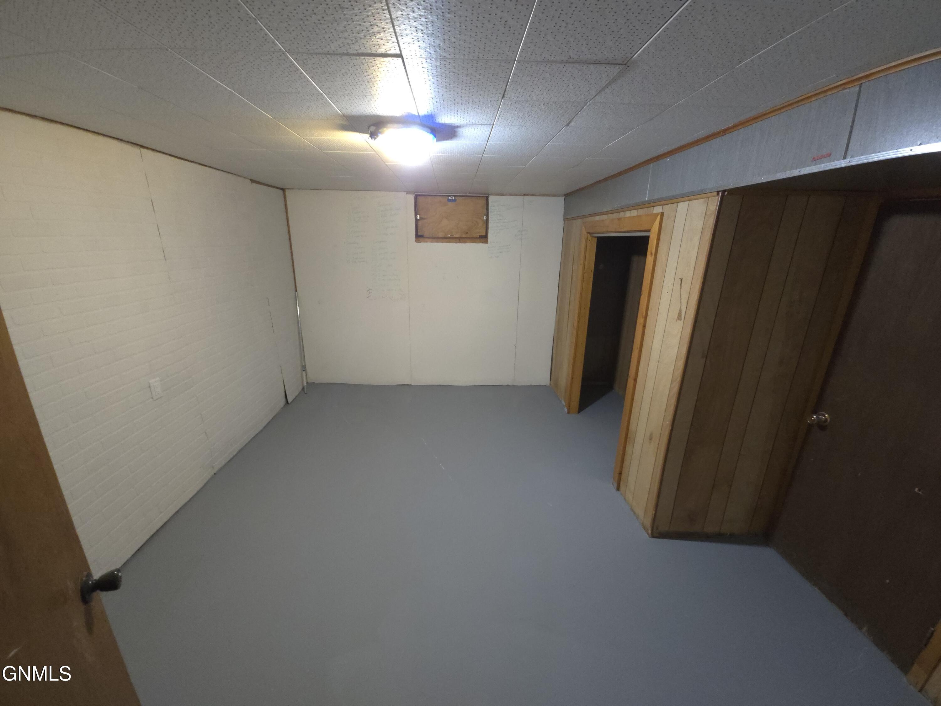 property viewer photo 33