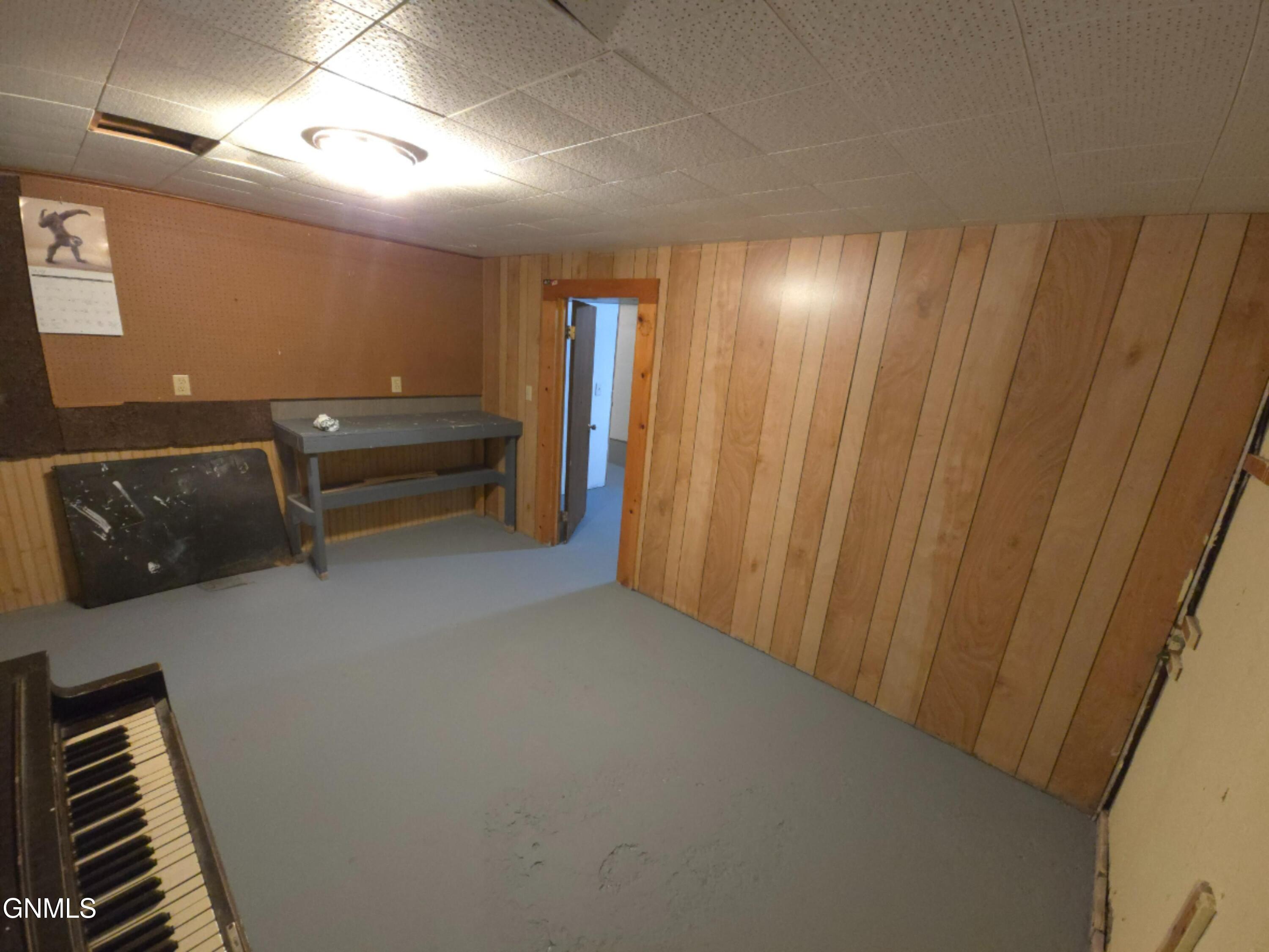 property viewer photo 34