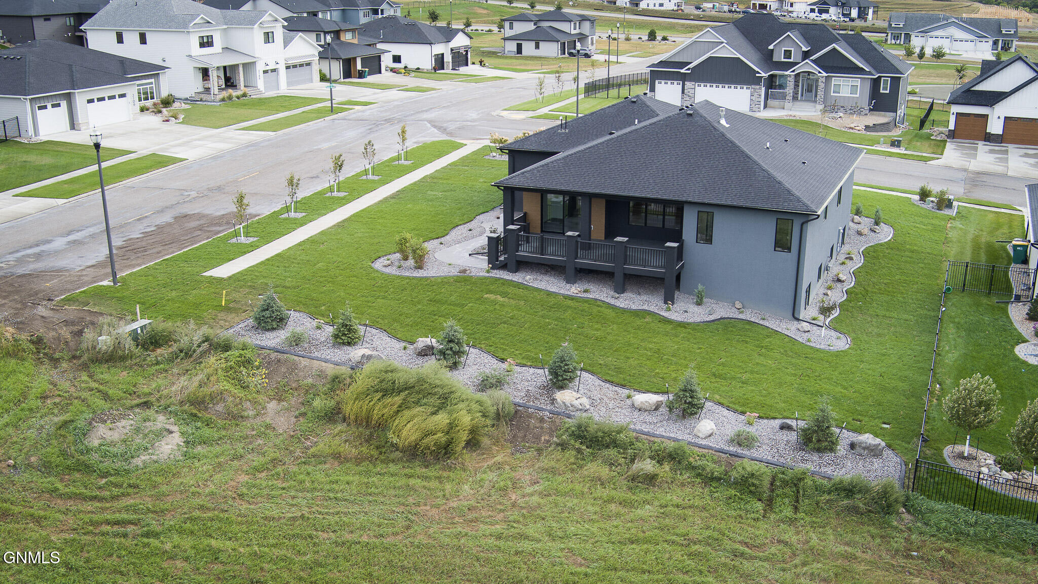 main property photo 57