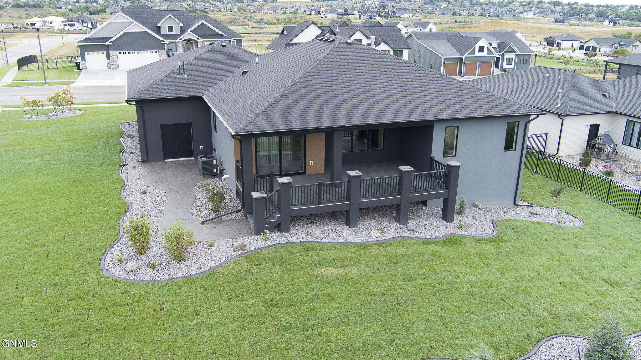 main property photo 59