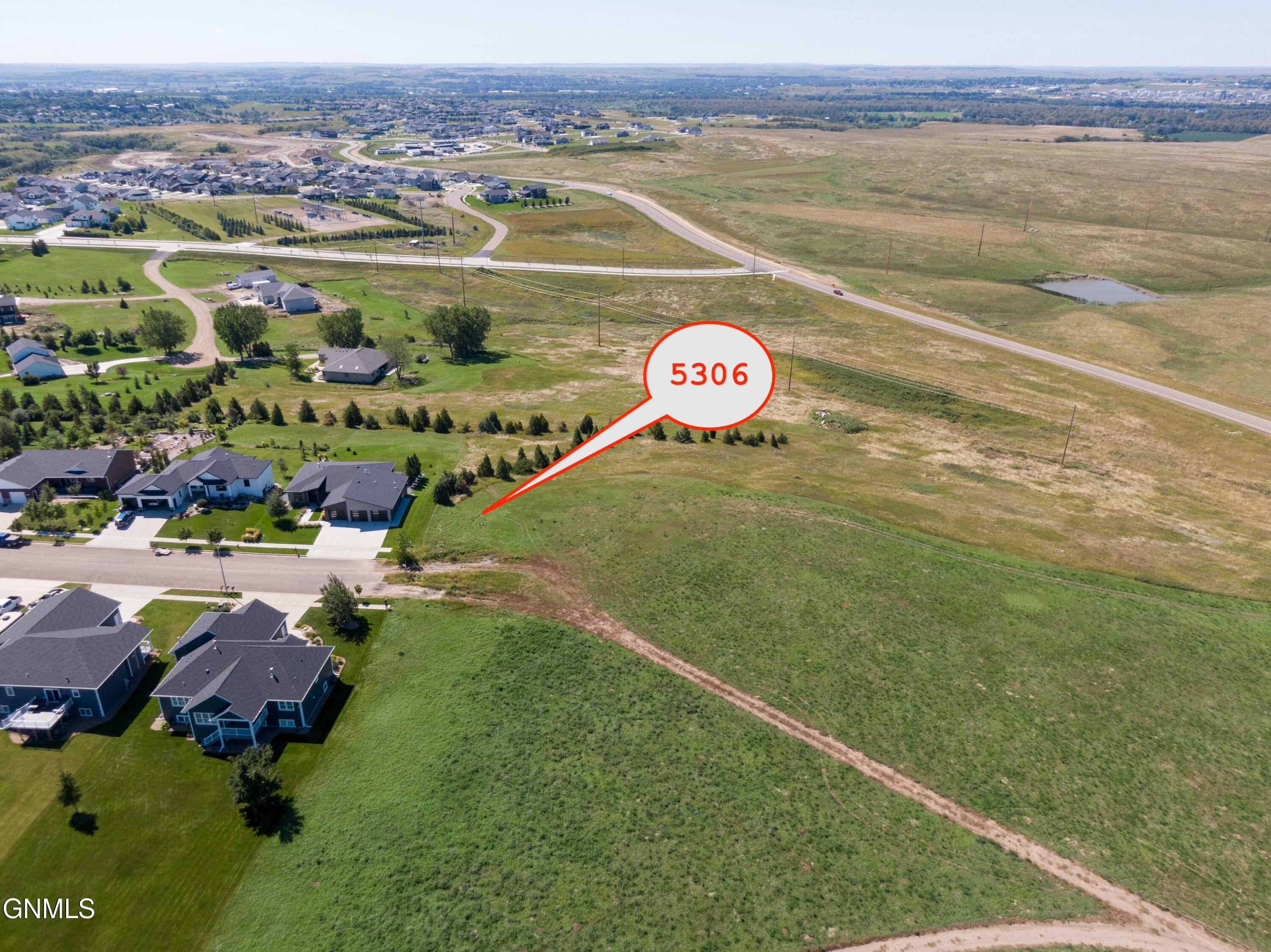 main property photo 4