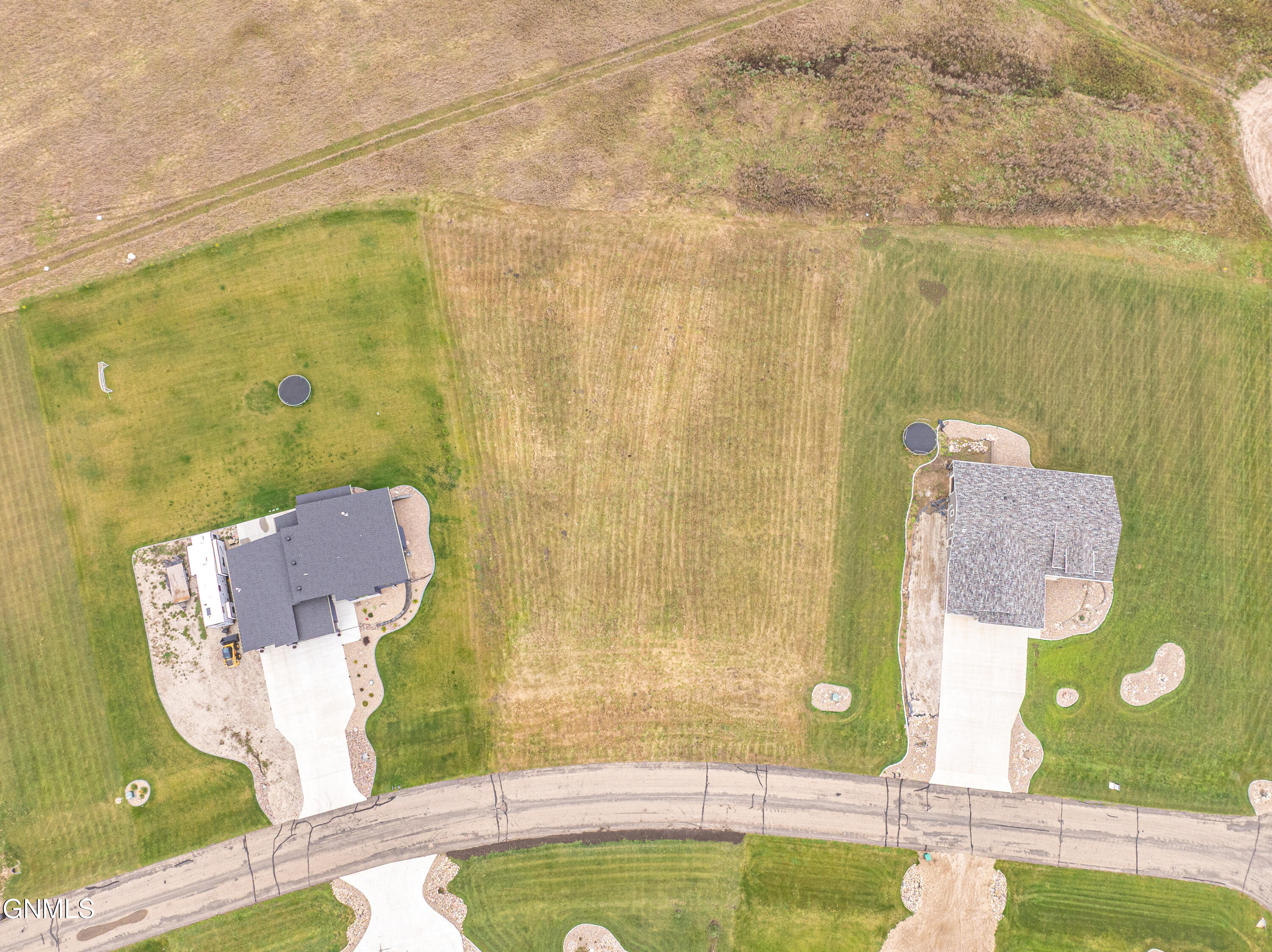 property viewer photo 2