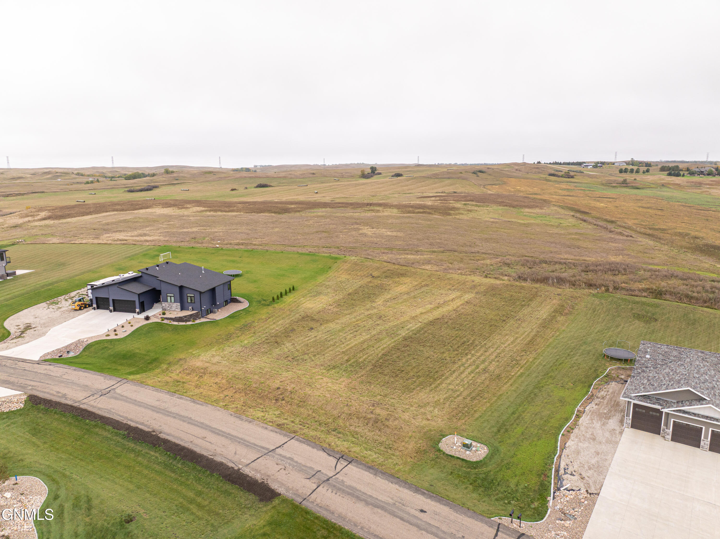 property viewer photo 6