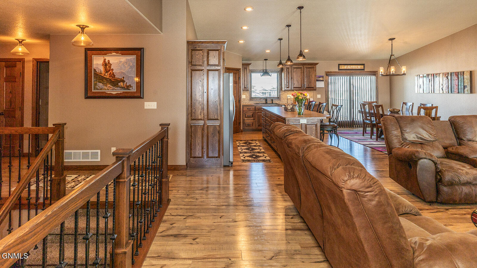 property viewer photo 14