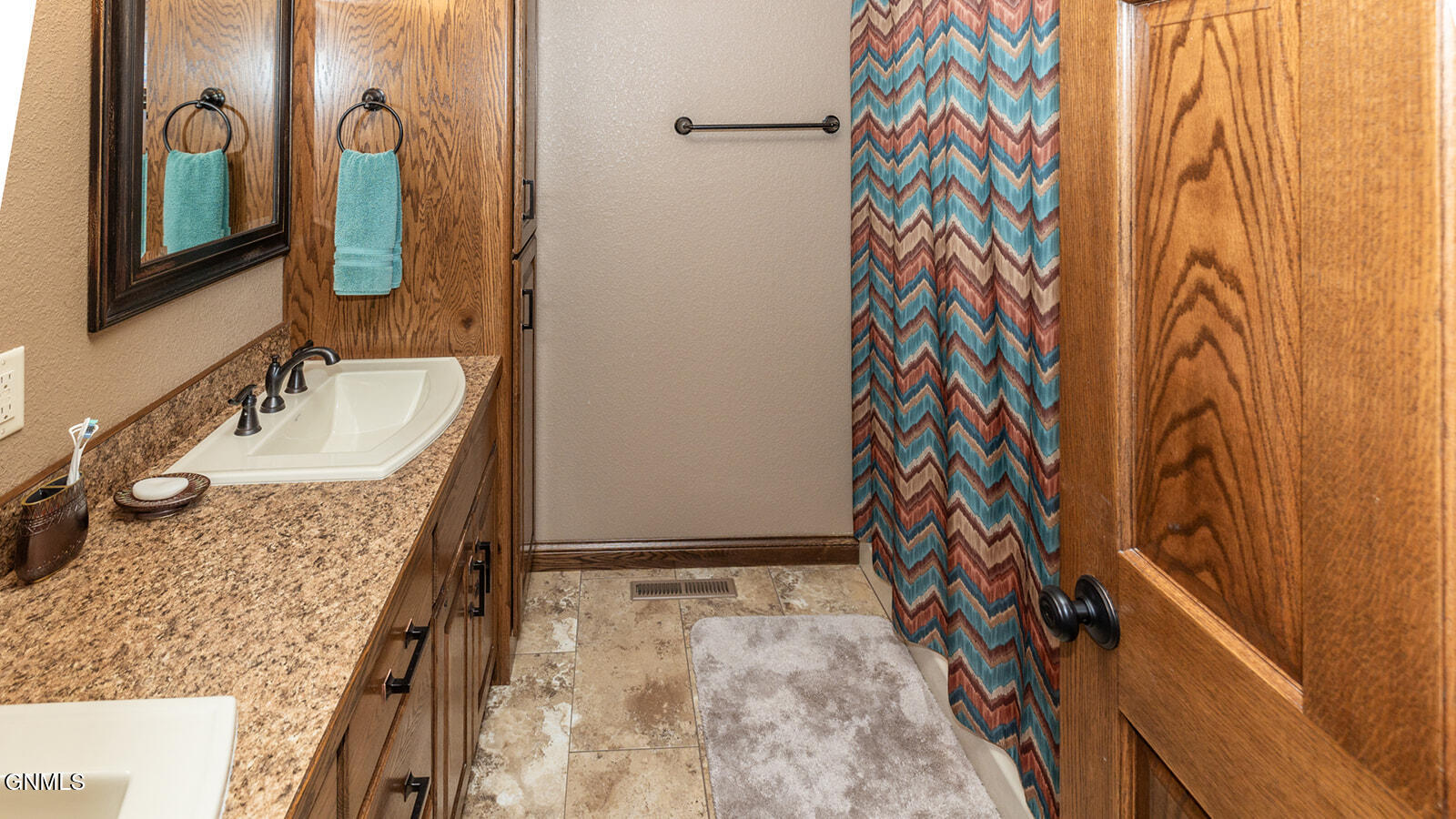 property viewer photo 18
