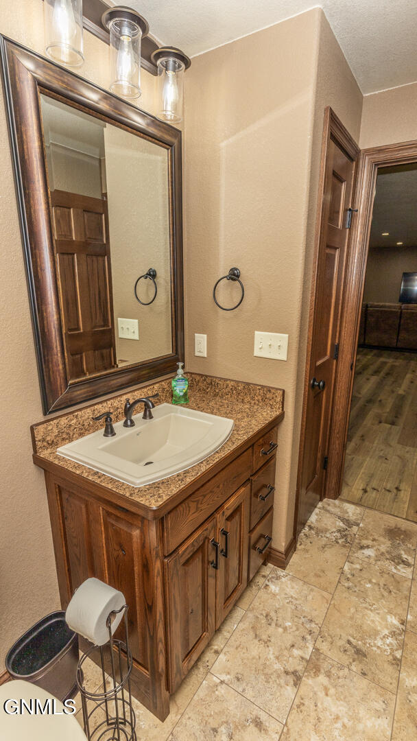 property viewer photo 35