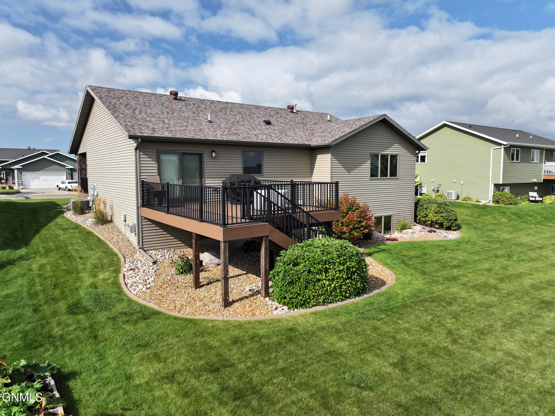 property viewer photo 48