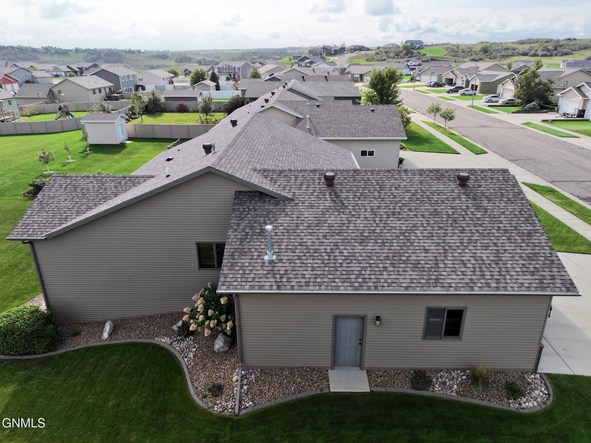 property viewer photo 51