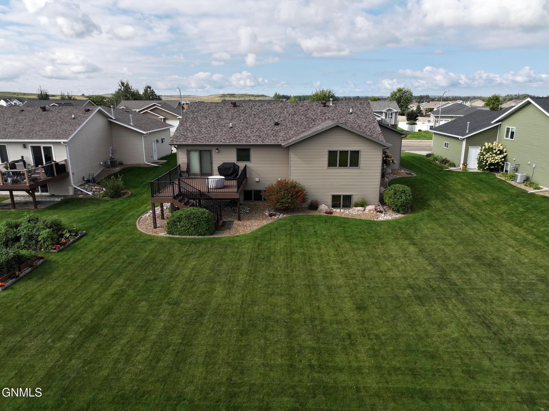 property viewer photo 52