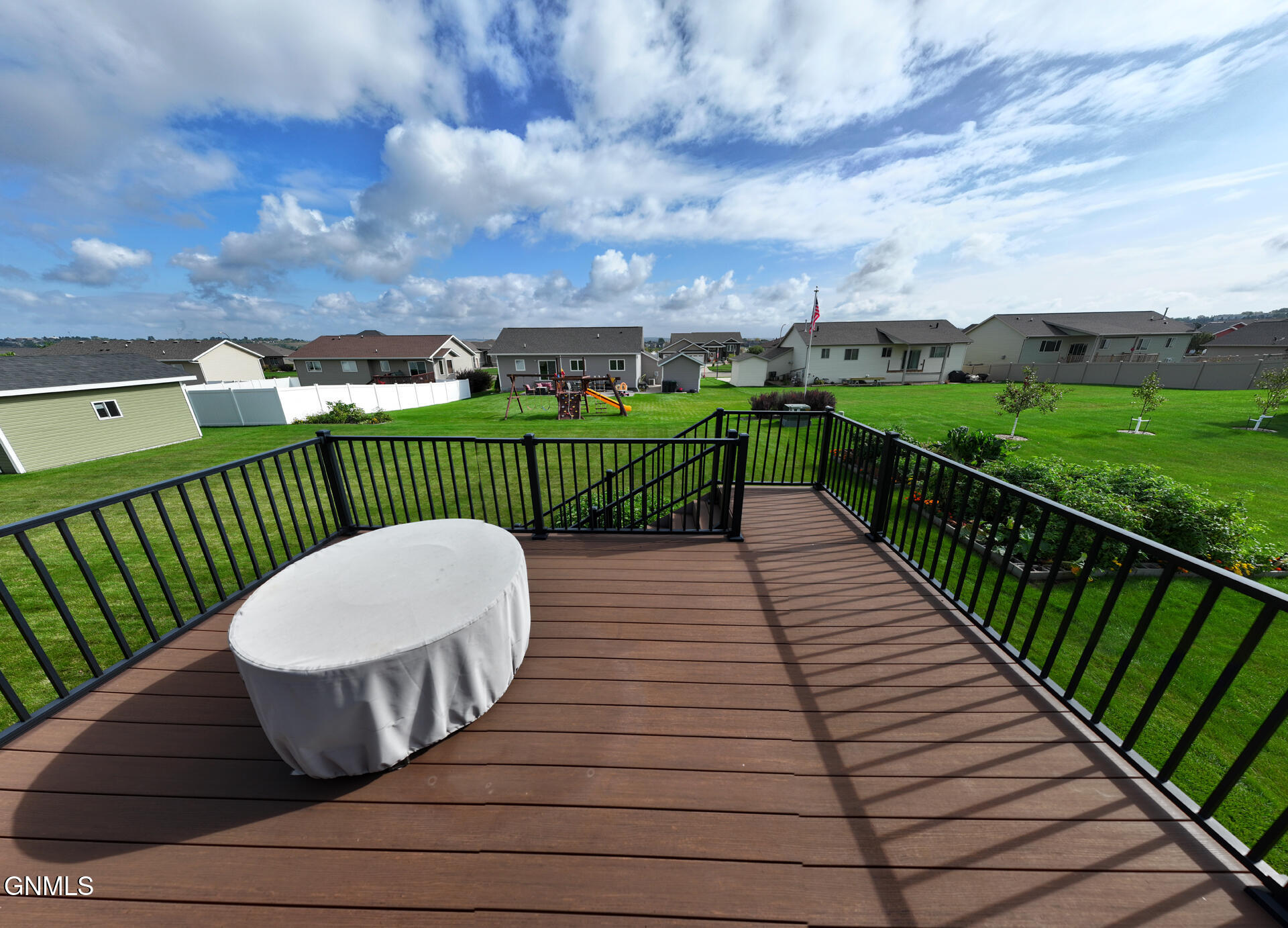 property viewer photo 56