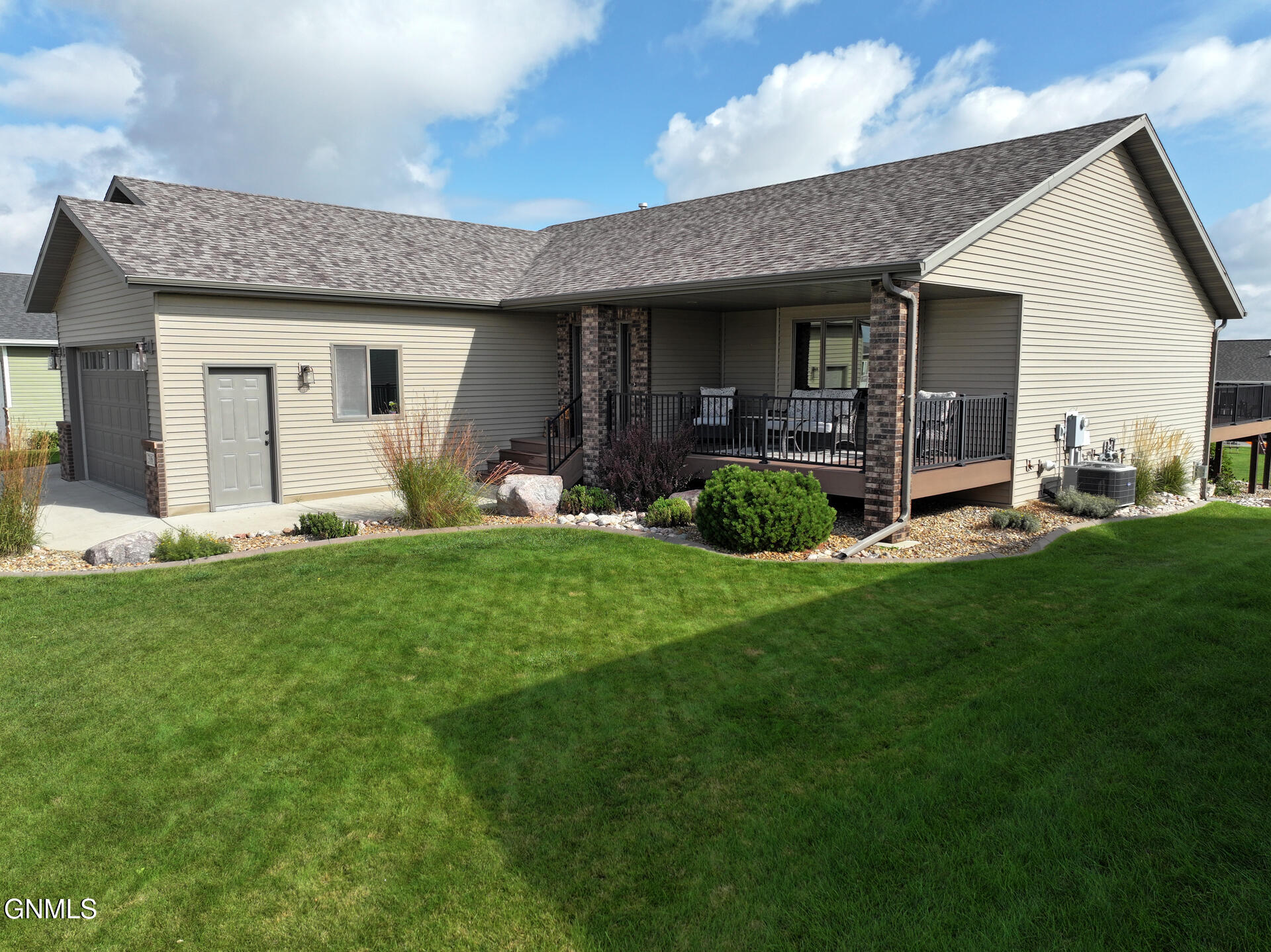 property viewer photo 58