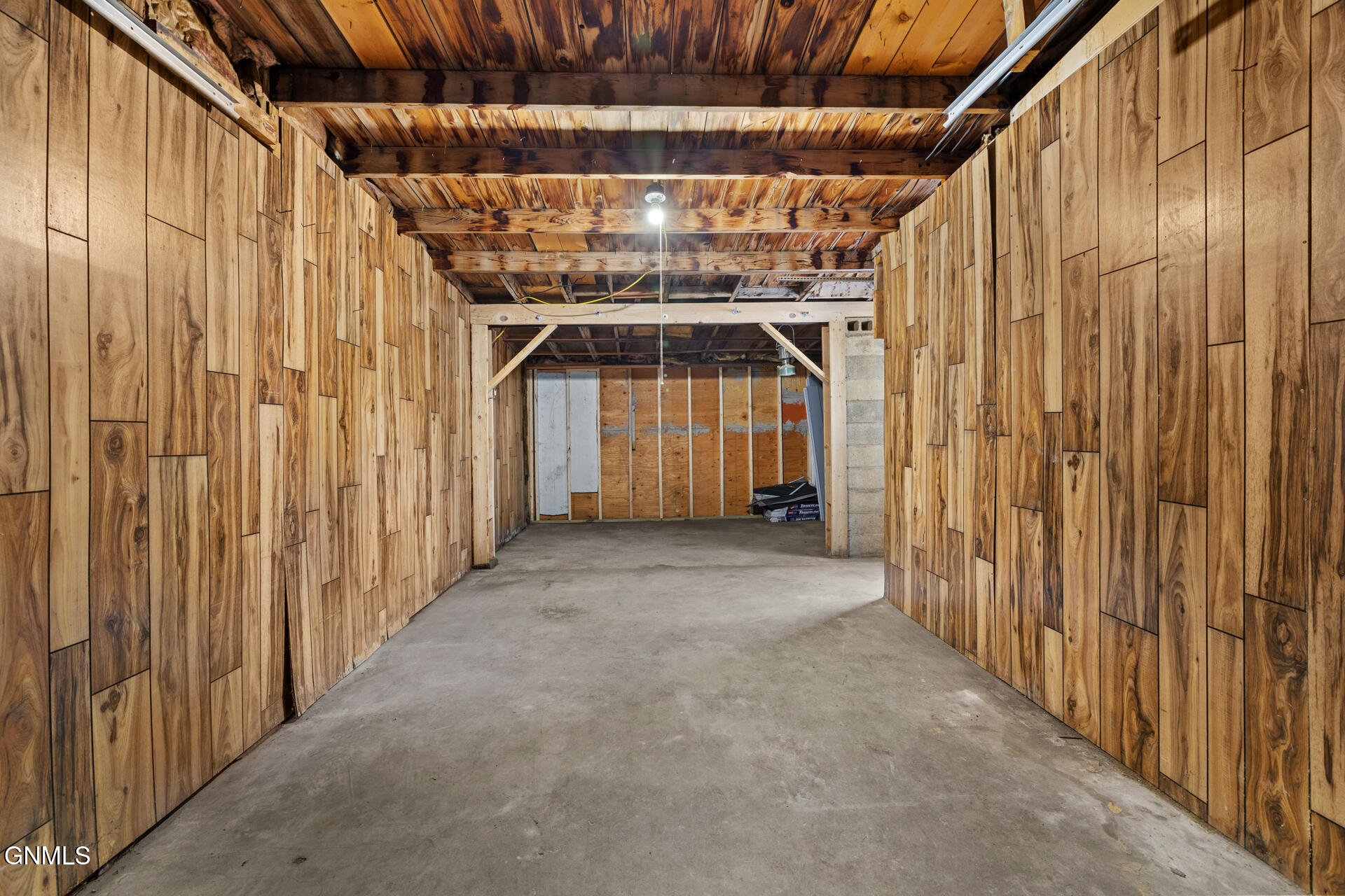 property viewer photo 14
