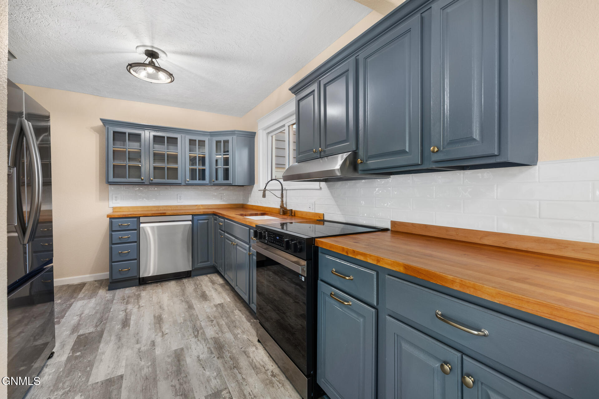 property viewer photo 21