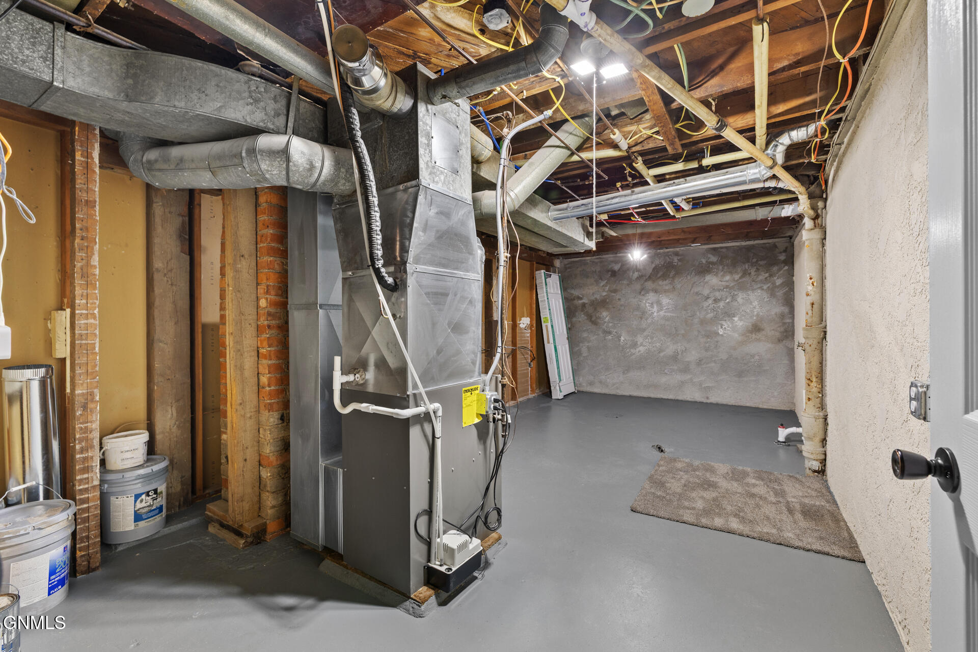 property viewer photo 33