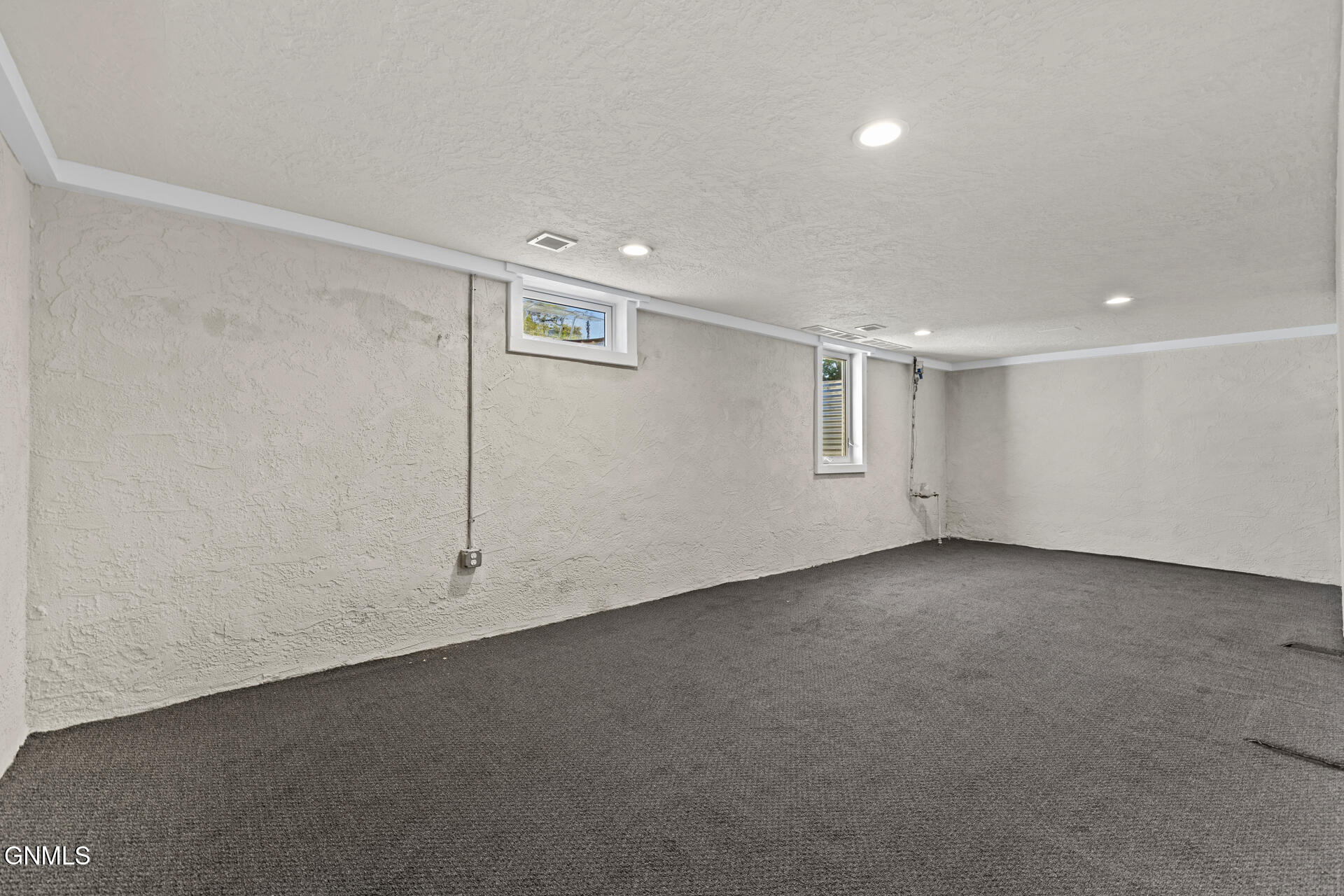 property viewer photo 34