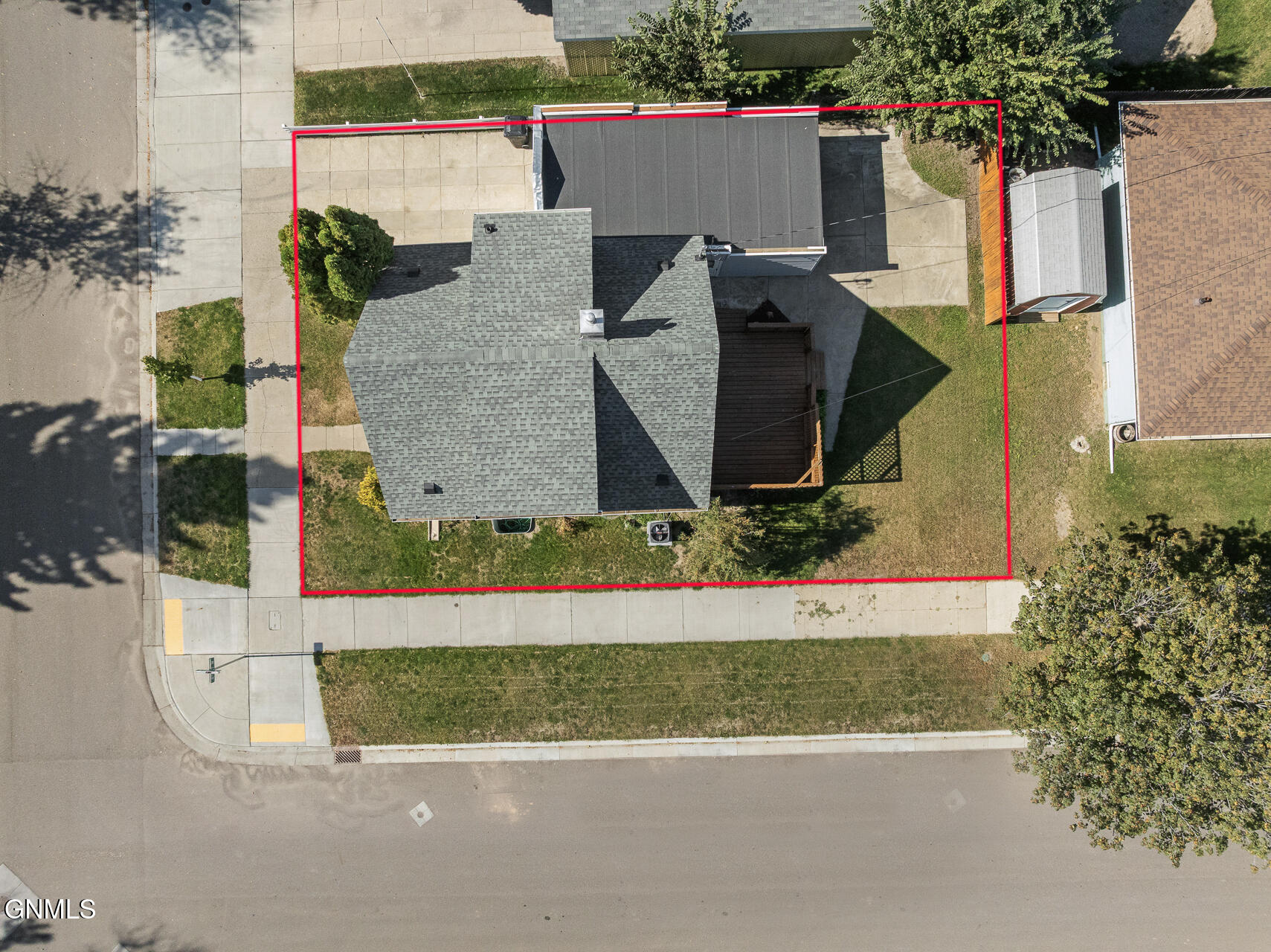 property viewer photo 36