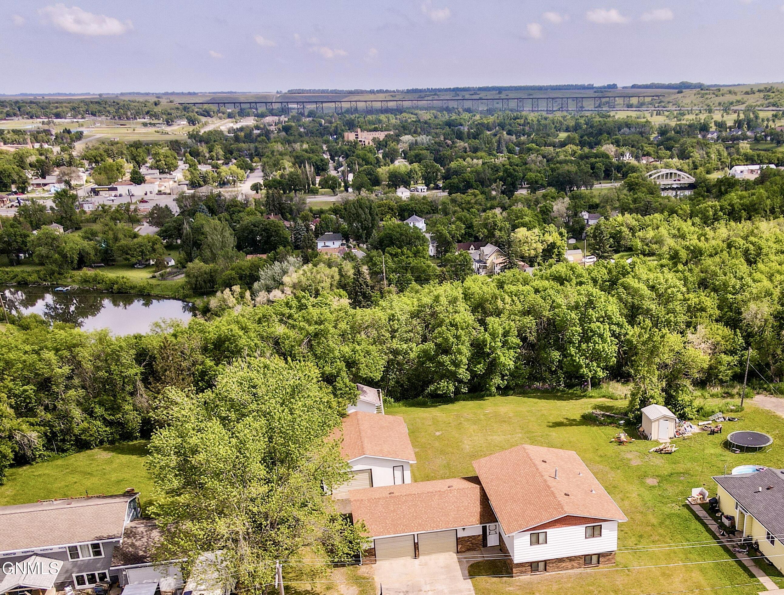 property viewer photo 2