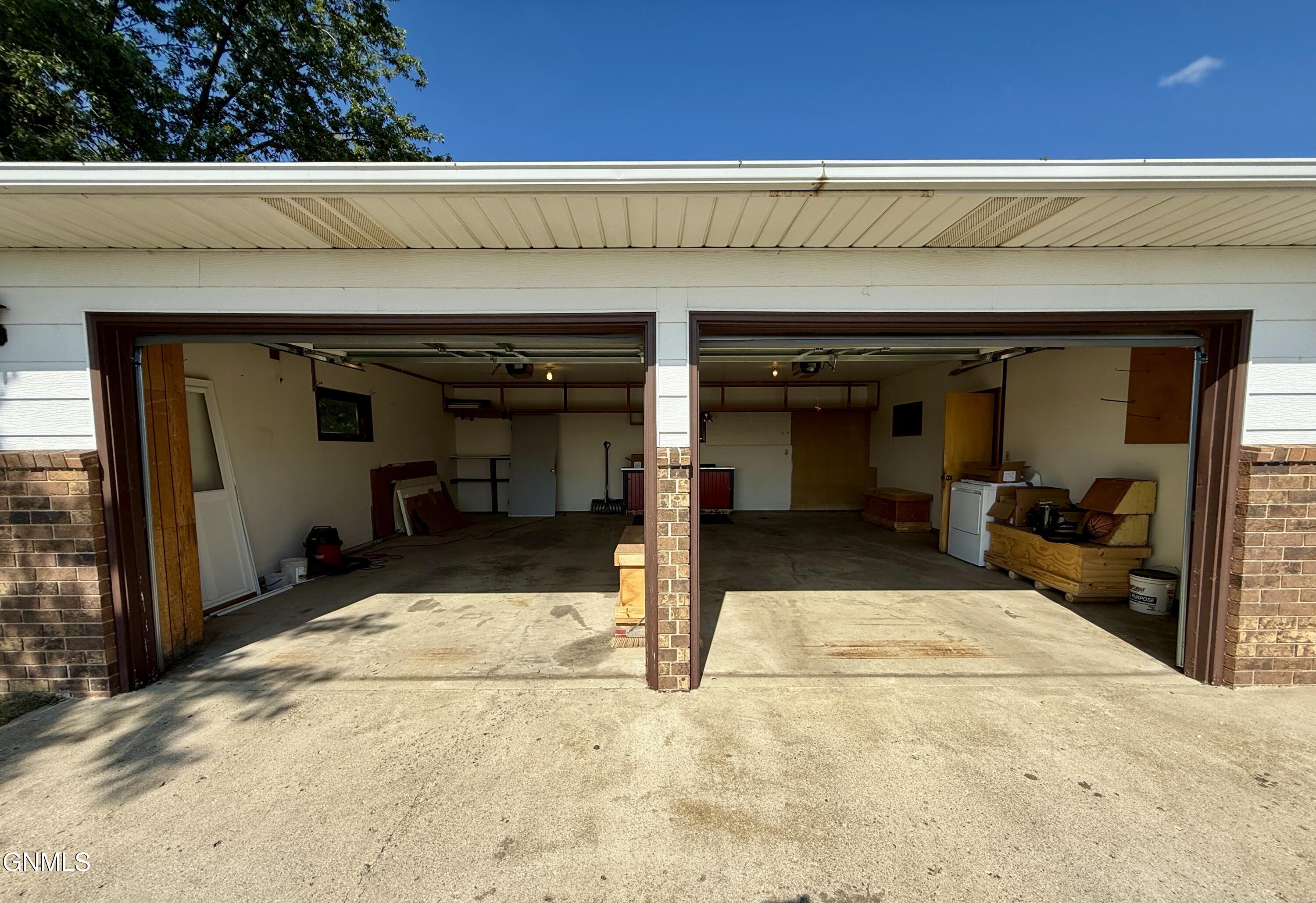 property viewer photo 22