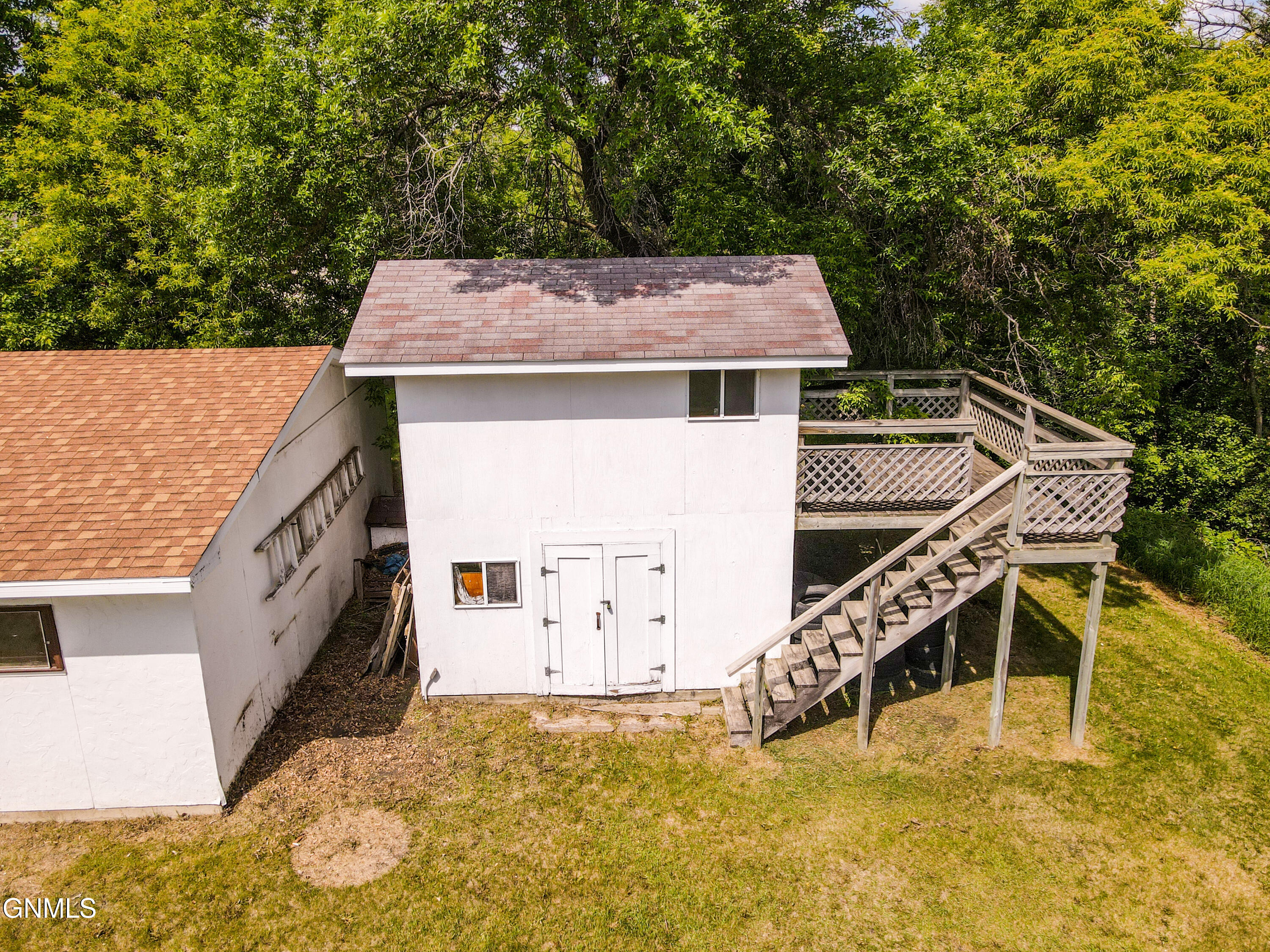 property viewer photo 27