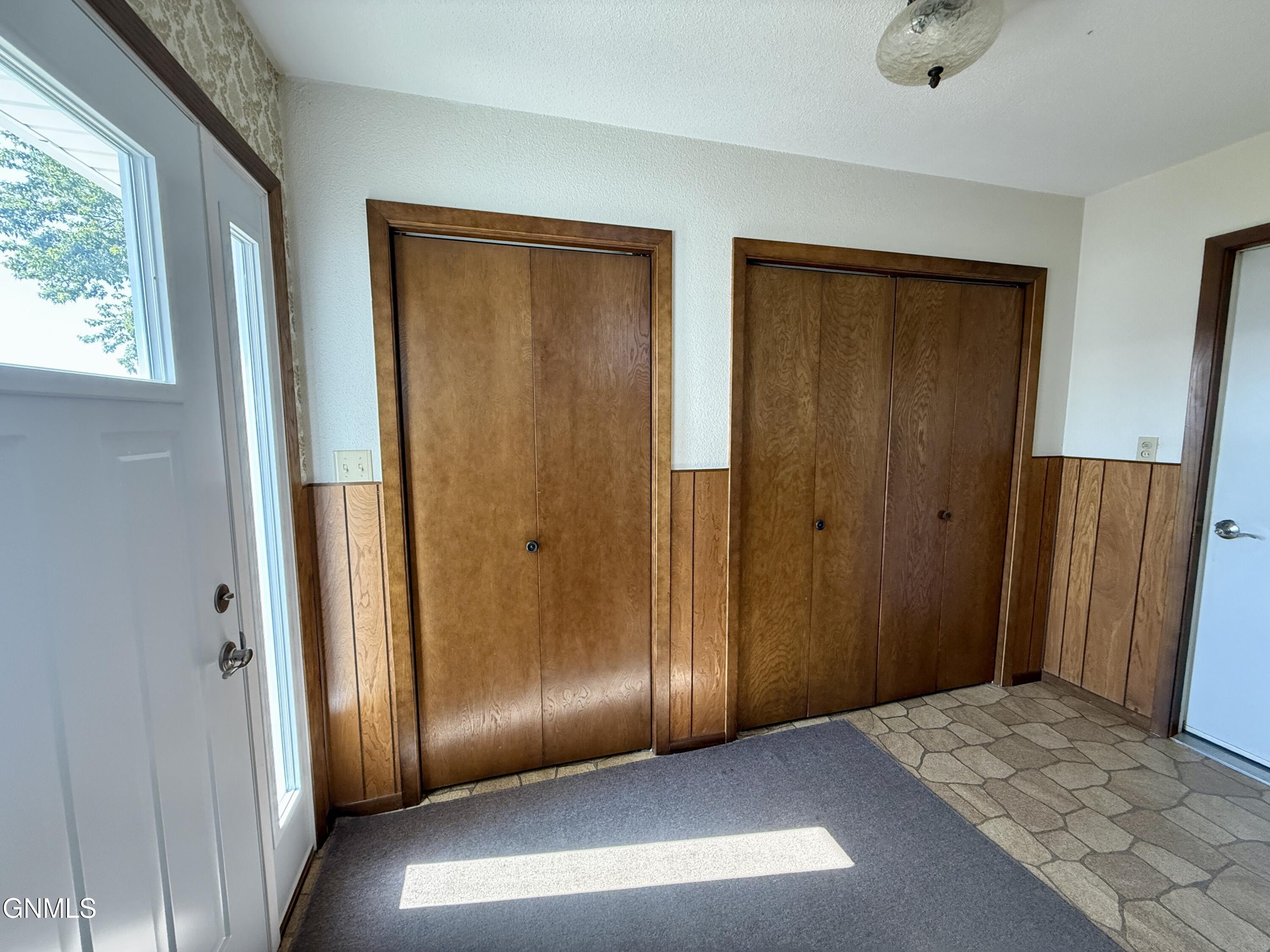 property viewer photo 4