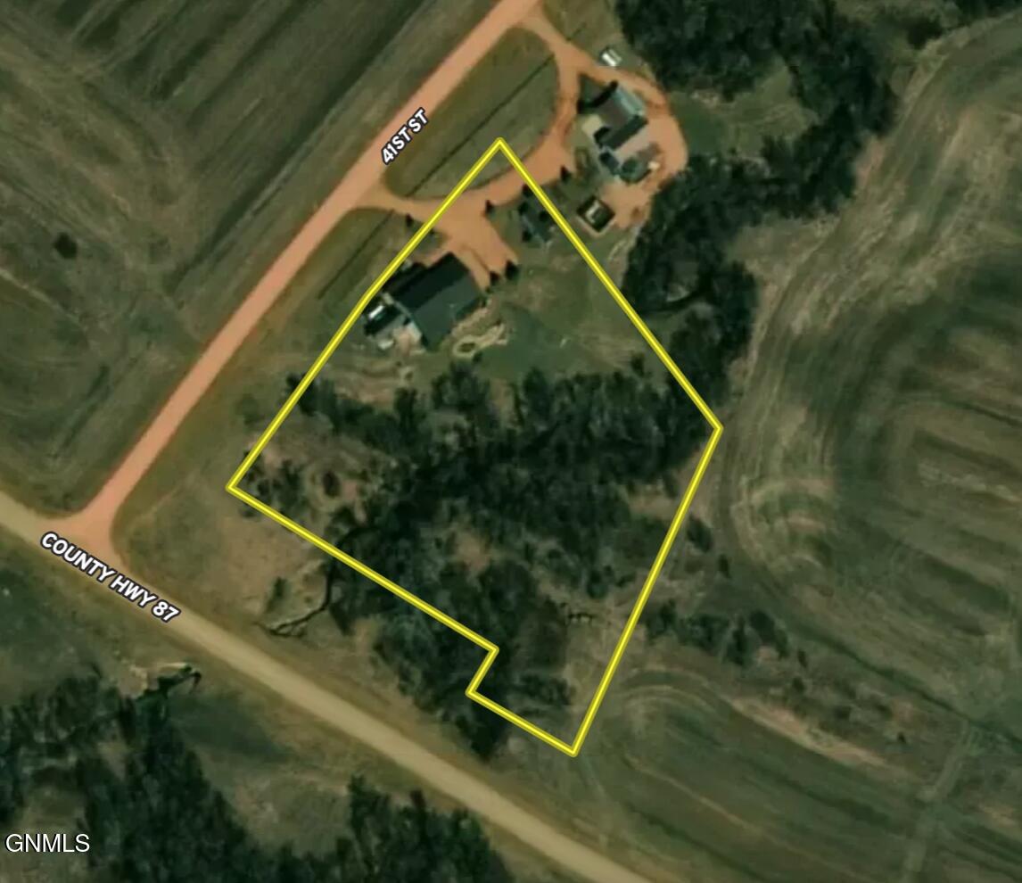 main property photo 63