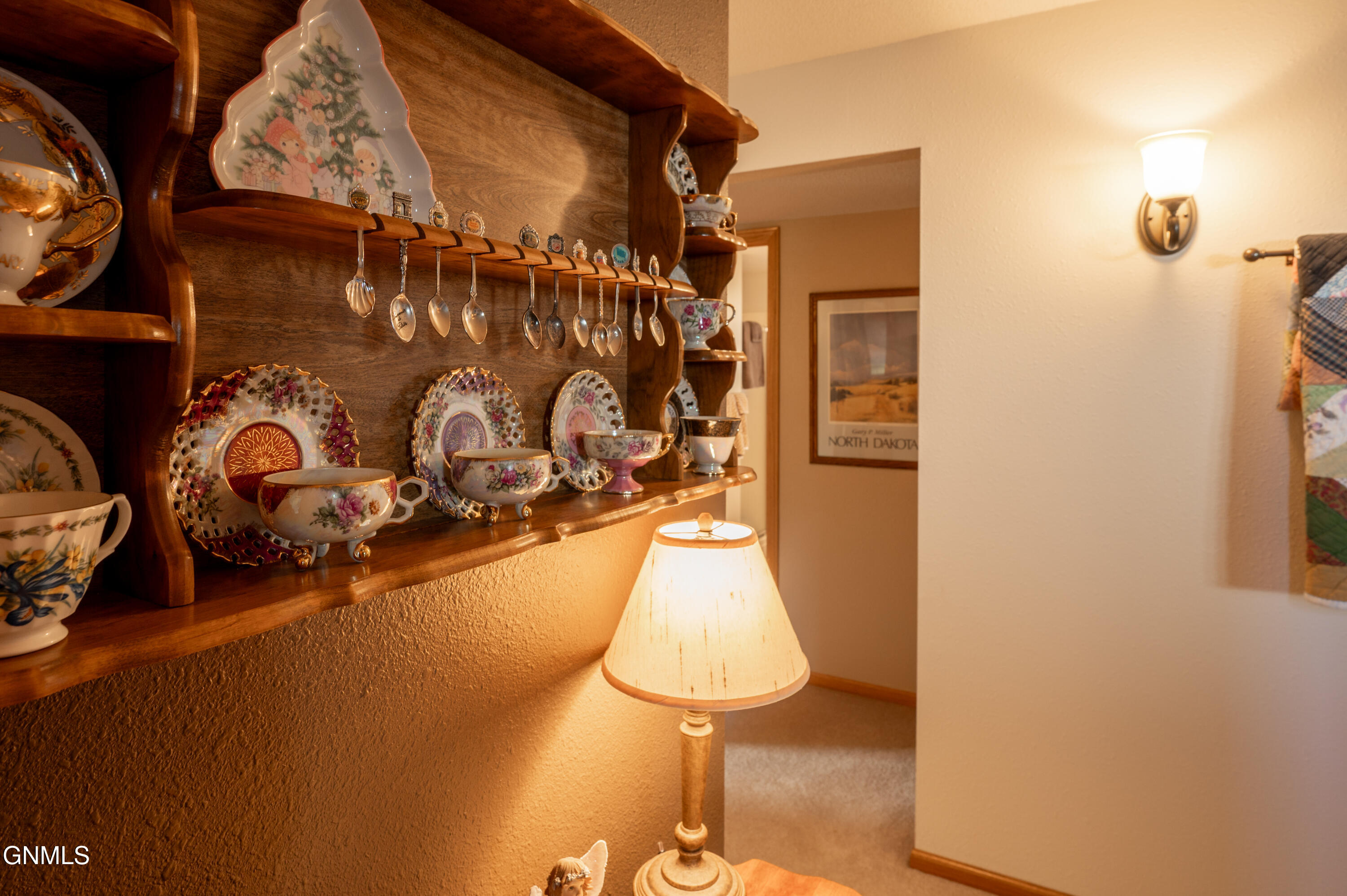 property viewer photo 11