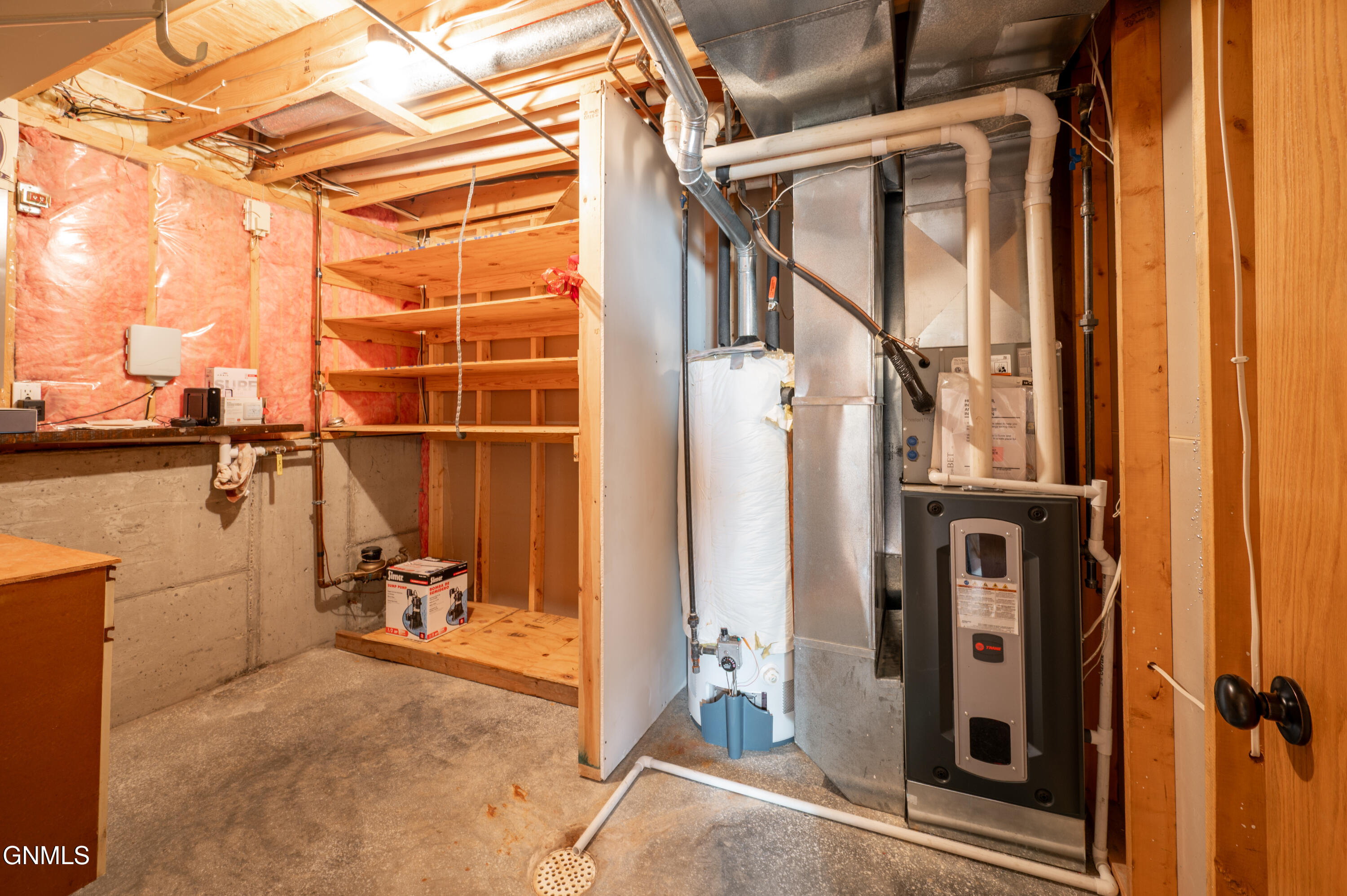 property viewer photo 13