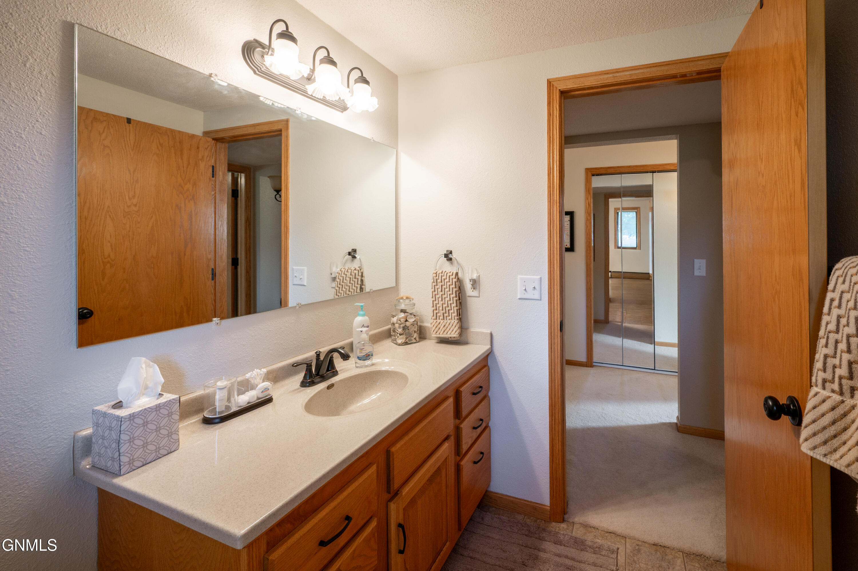 property viewer photo 15
