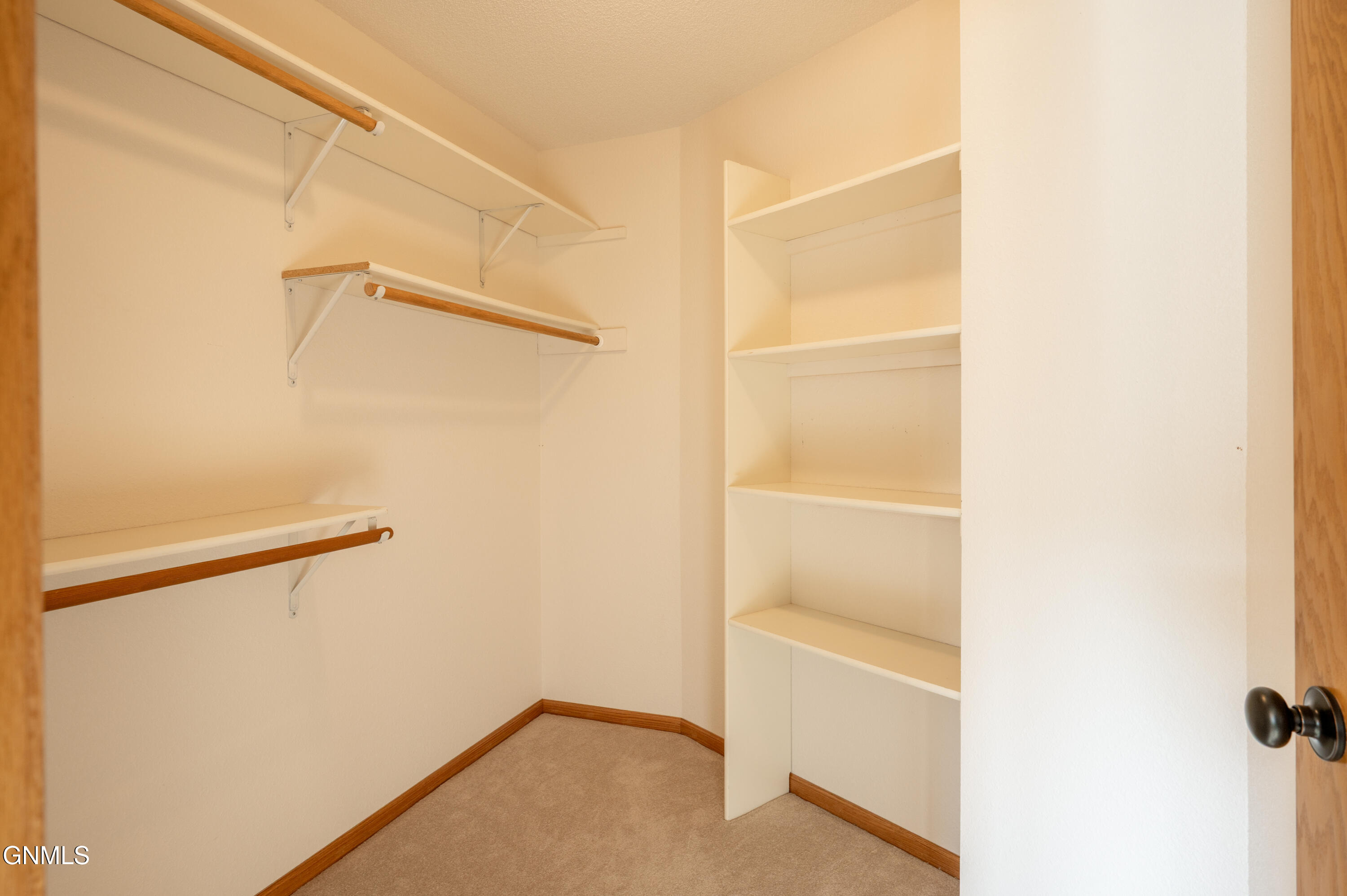 property viewer photo 22