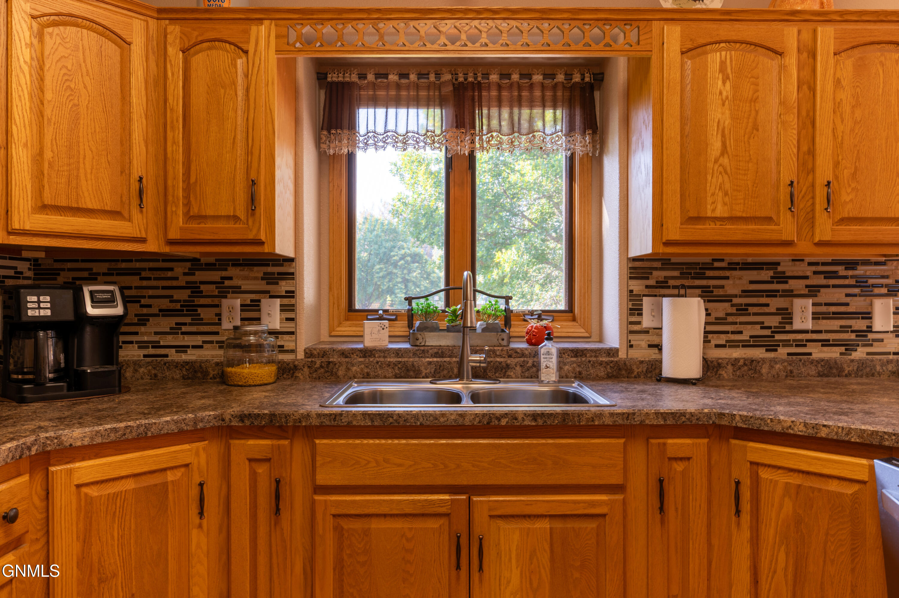 property viewer photo 49